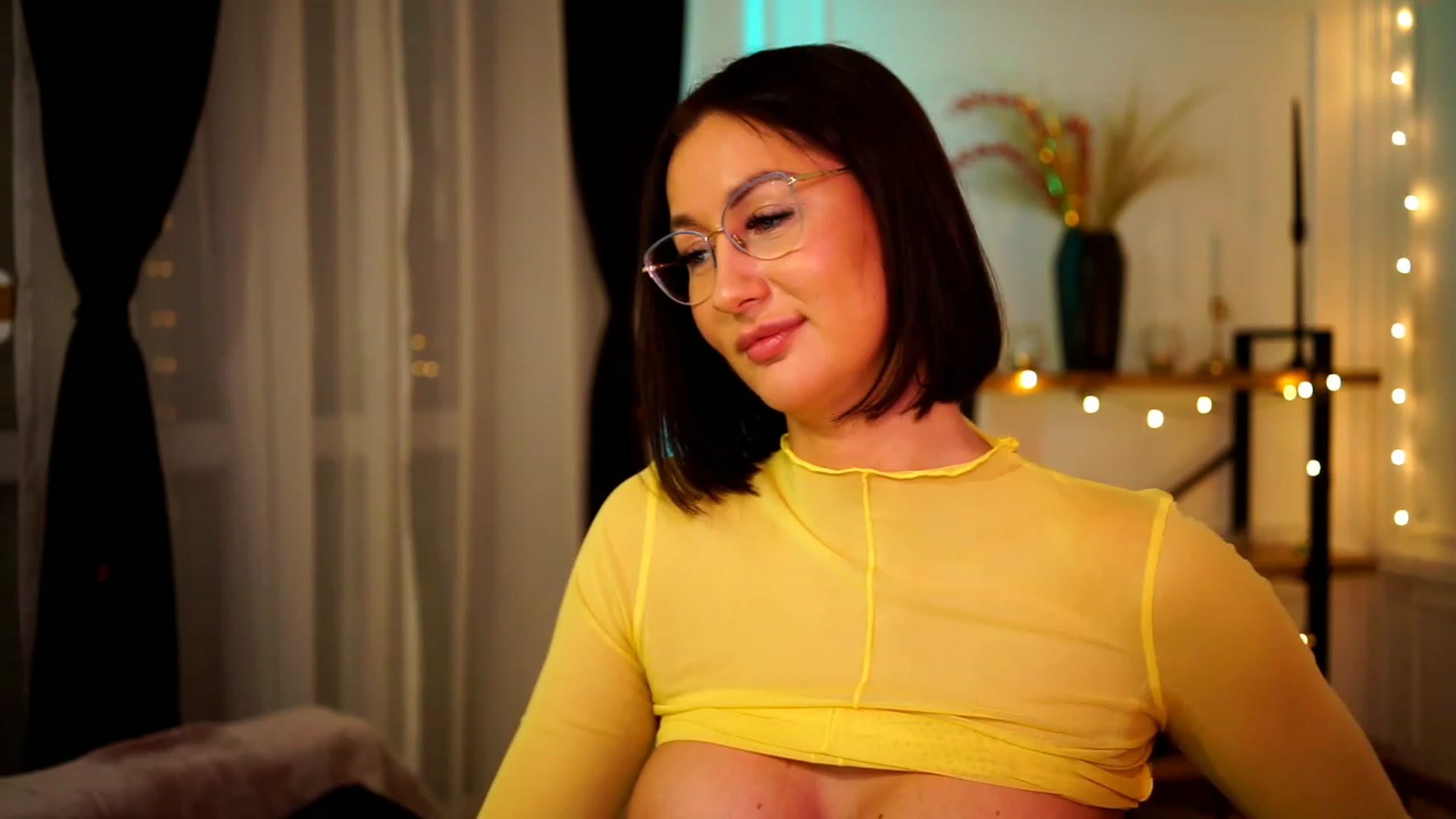 Gallery image thumbnail from Queen_Dasha's myfreecams stream on, 02/25/2023, 14:55 image 5 of 20