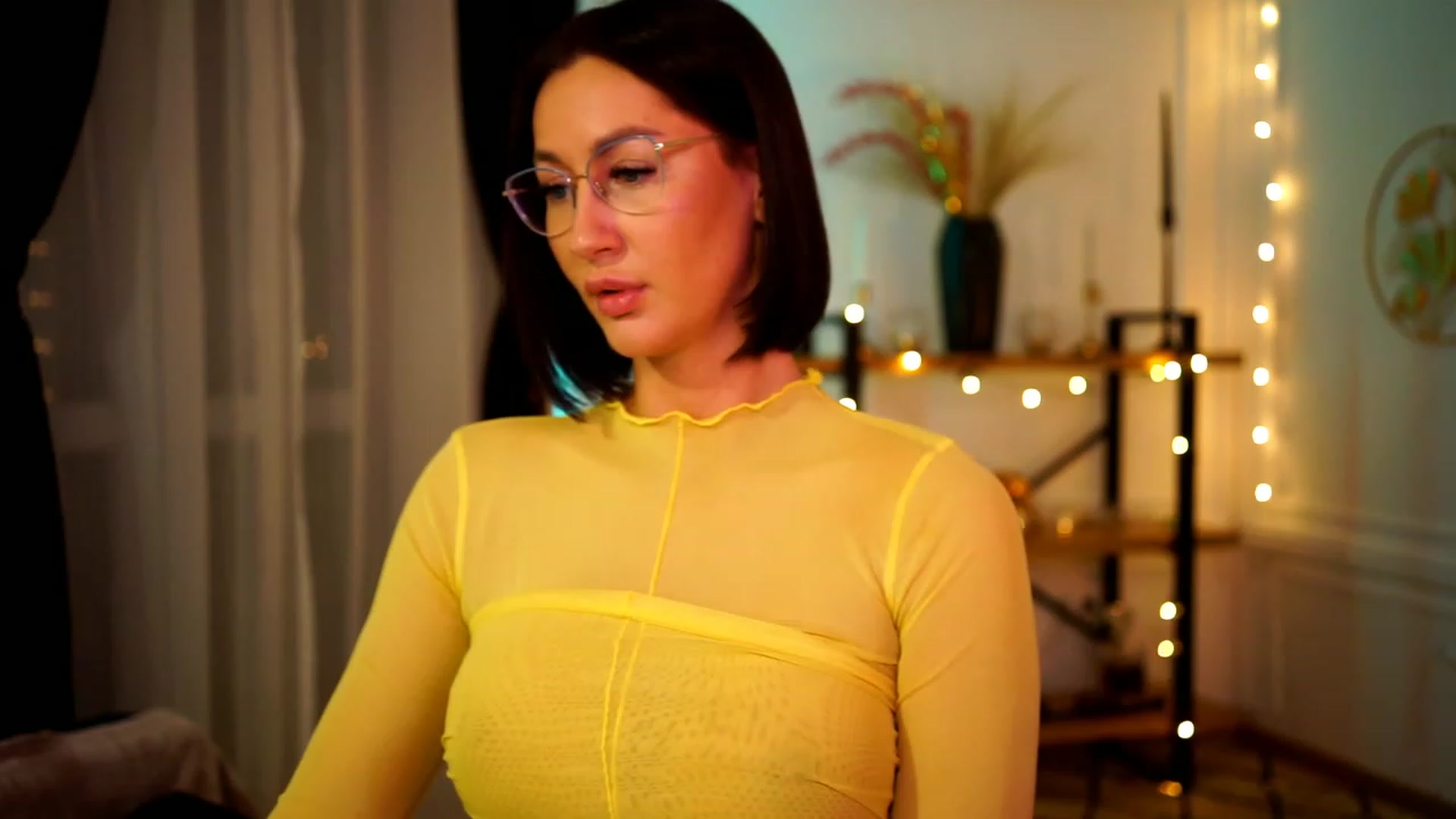Gallery image thumbnail from Queen_Dasha's myfreecams stream on, 02/25/2023, 15:23 image 1 of 20