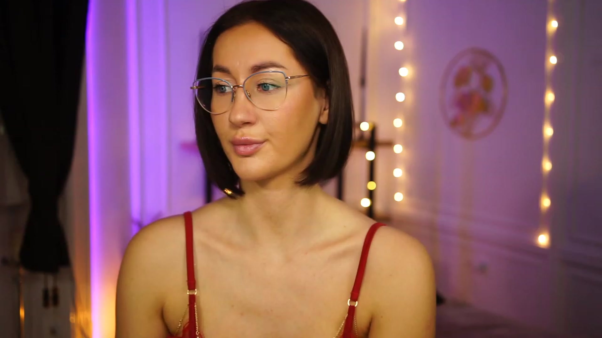 Gallery image thumbnail from Queen_Dasha's myfreecams stream on, 03/23/2023, 18:32 image 19 of 20