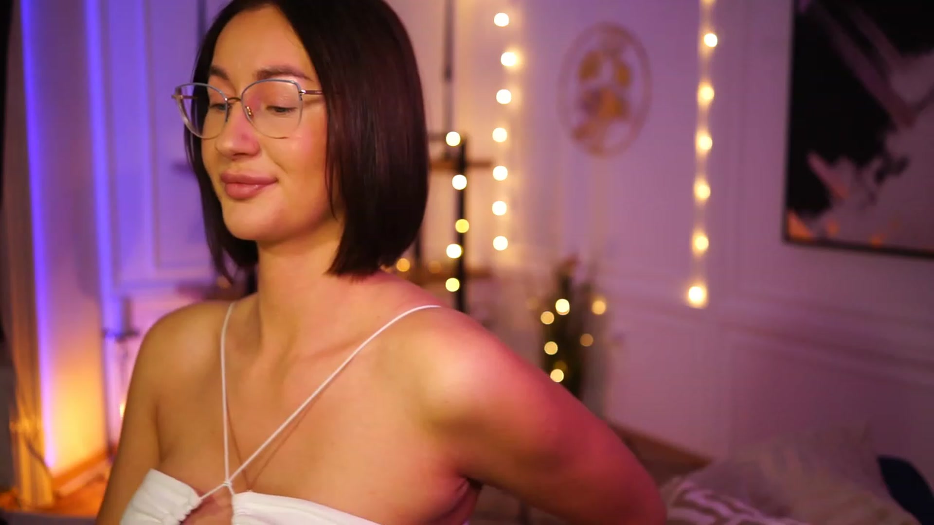 Gallery image thumbnail from Queen_Dasha's myfreecams stream on, 03/27/2023, 20:04 image 13 of 20