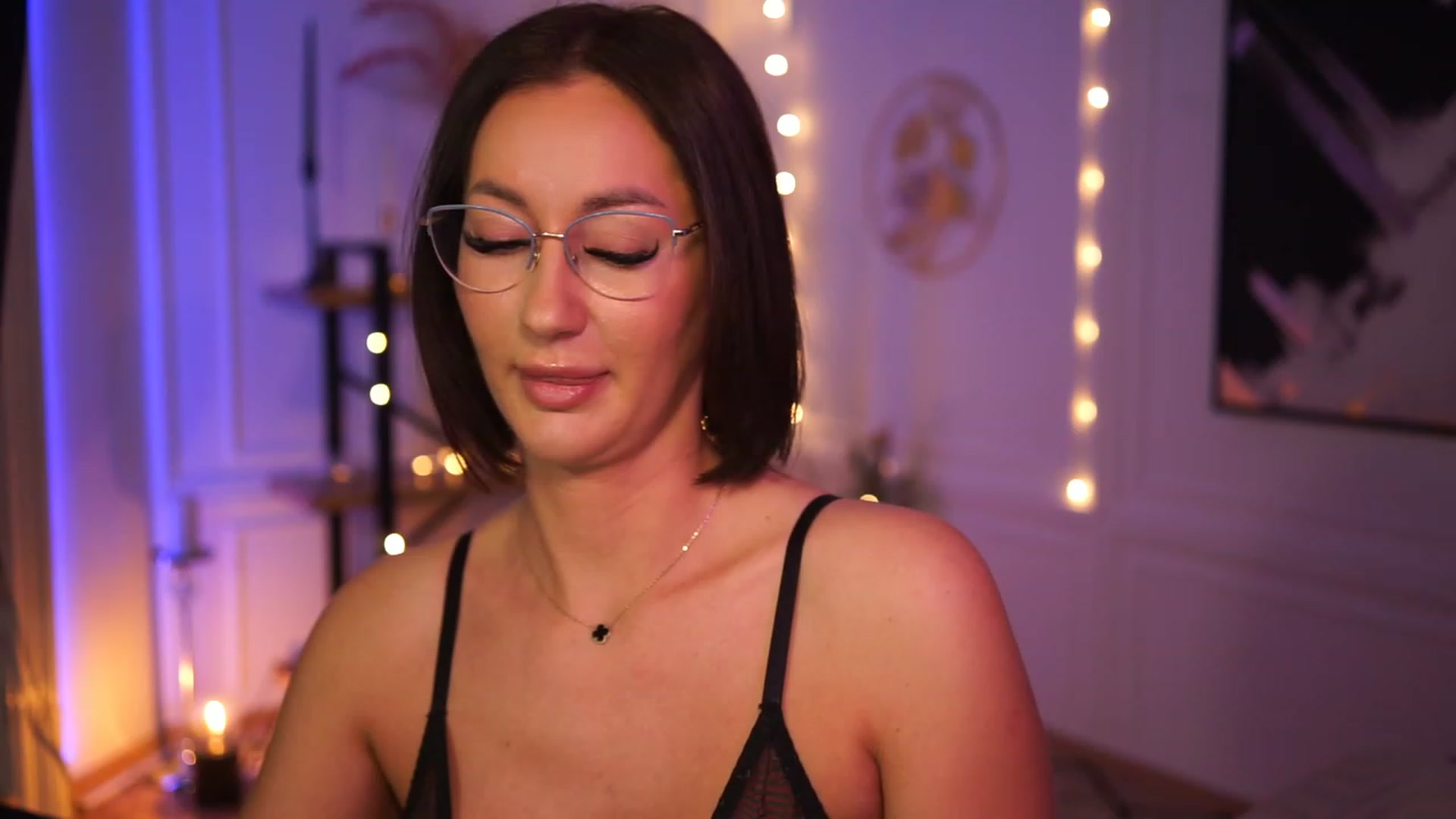 Gallery image thumbnail from Queen_Dasha's myfreecams stream on, 03/30/2023, 17:17 image 14 of 20