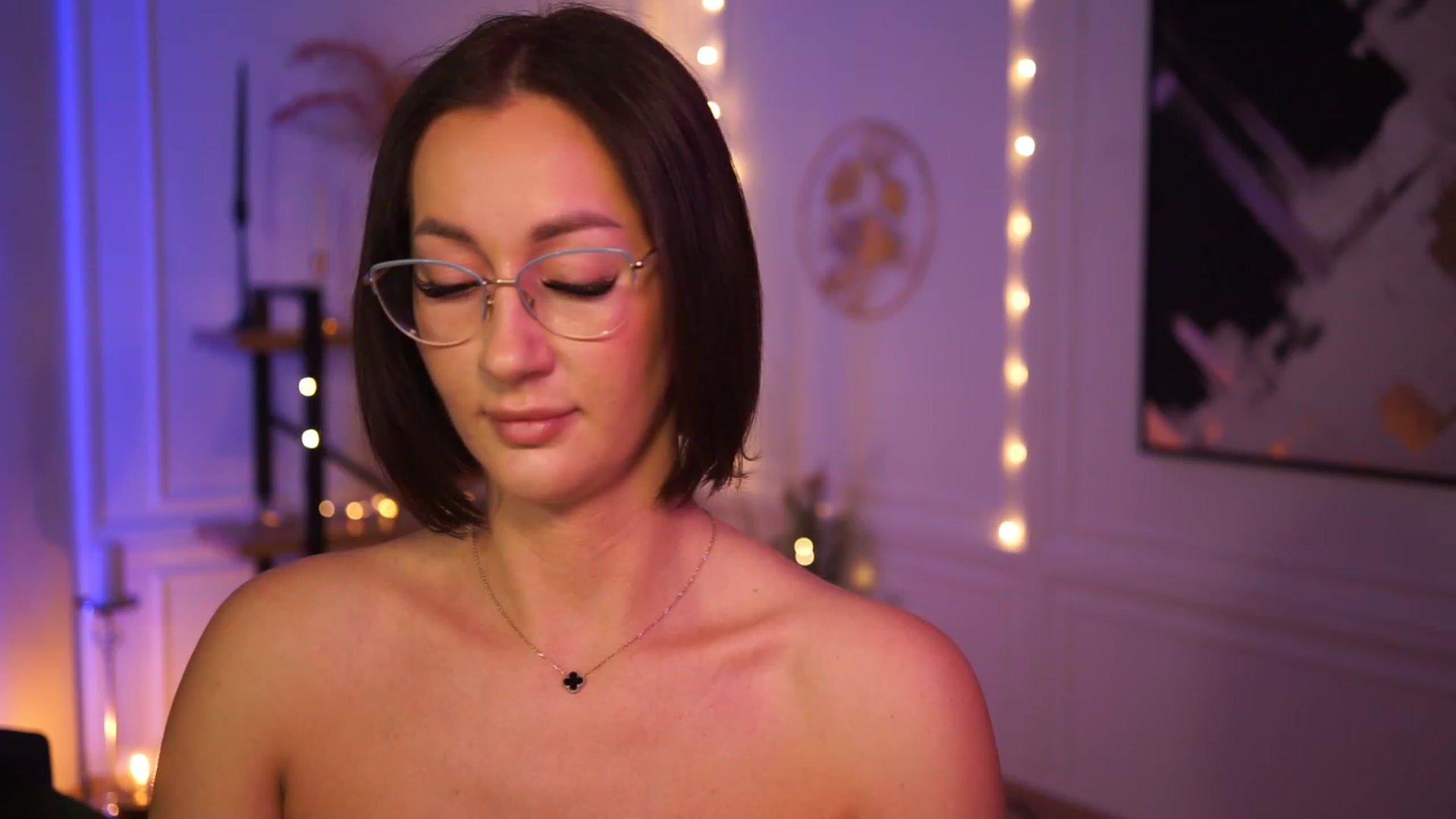 Gallery image thumbnail from Queen_Dasha's myfreecams stream on, 03/31/2023, 12:16 image 5 of 20