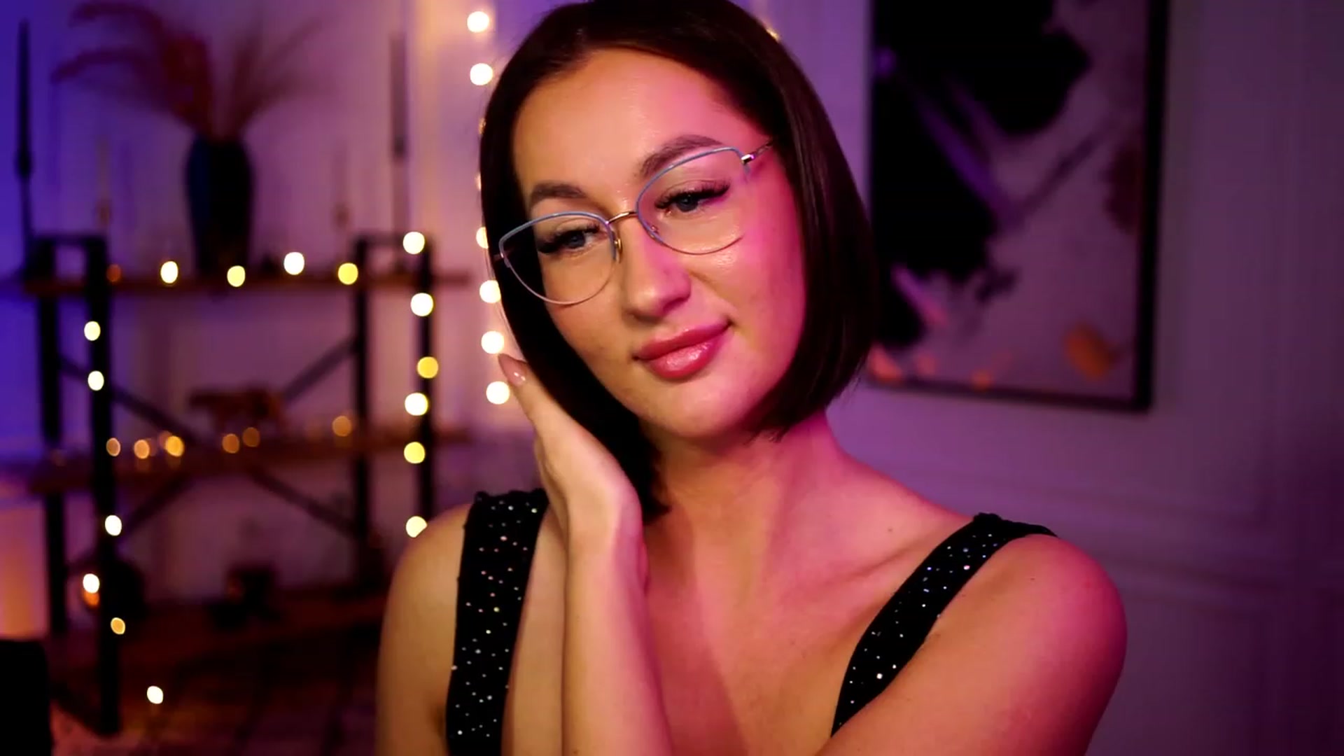 Gallery image thumbnail from Queen_Dasha's myfreecams stream on, 04/06/2023, 17:29 image 19 of 20