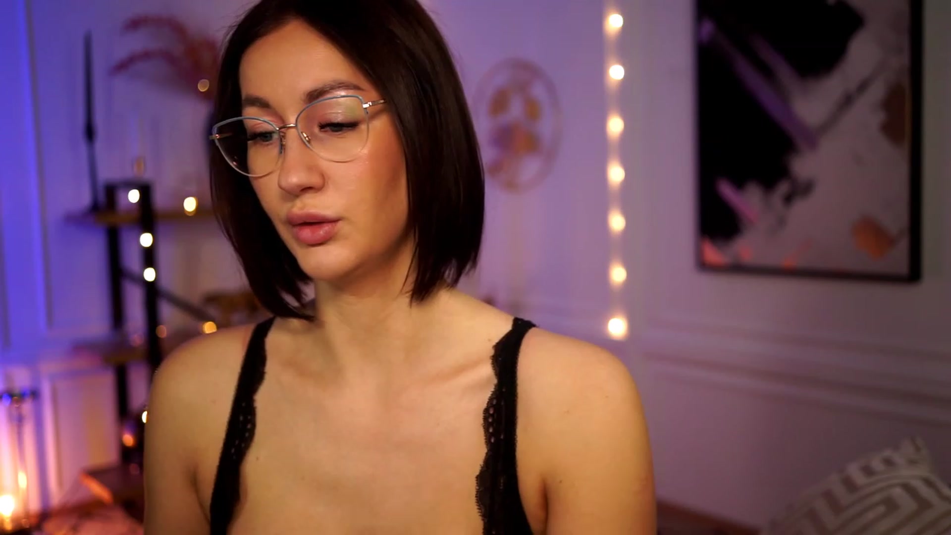 Gallery image thumbnail from Queen_Dasha's myfreecams stream on, 04/17/2023, 10:42 image 3 of 20