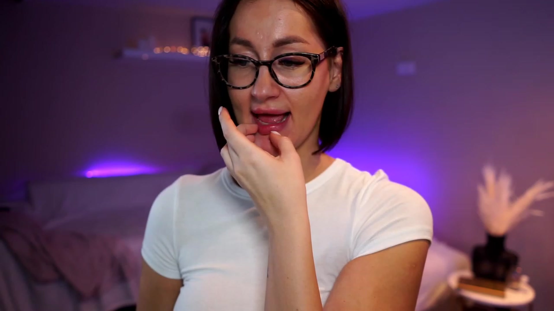 Gallery image thumbnail from Queen_Dasha's myfreecams stream on, 05/25/2023, 21:15 image 16 of 20