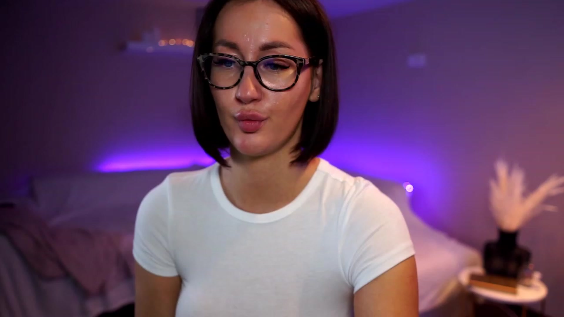 Gallery image thumbnail from Queen_Dasha's myfreecams stream on, 05/25/2023, 22:12 image 3 of 20