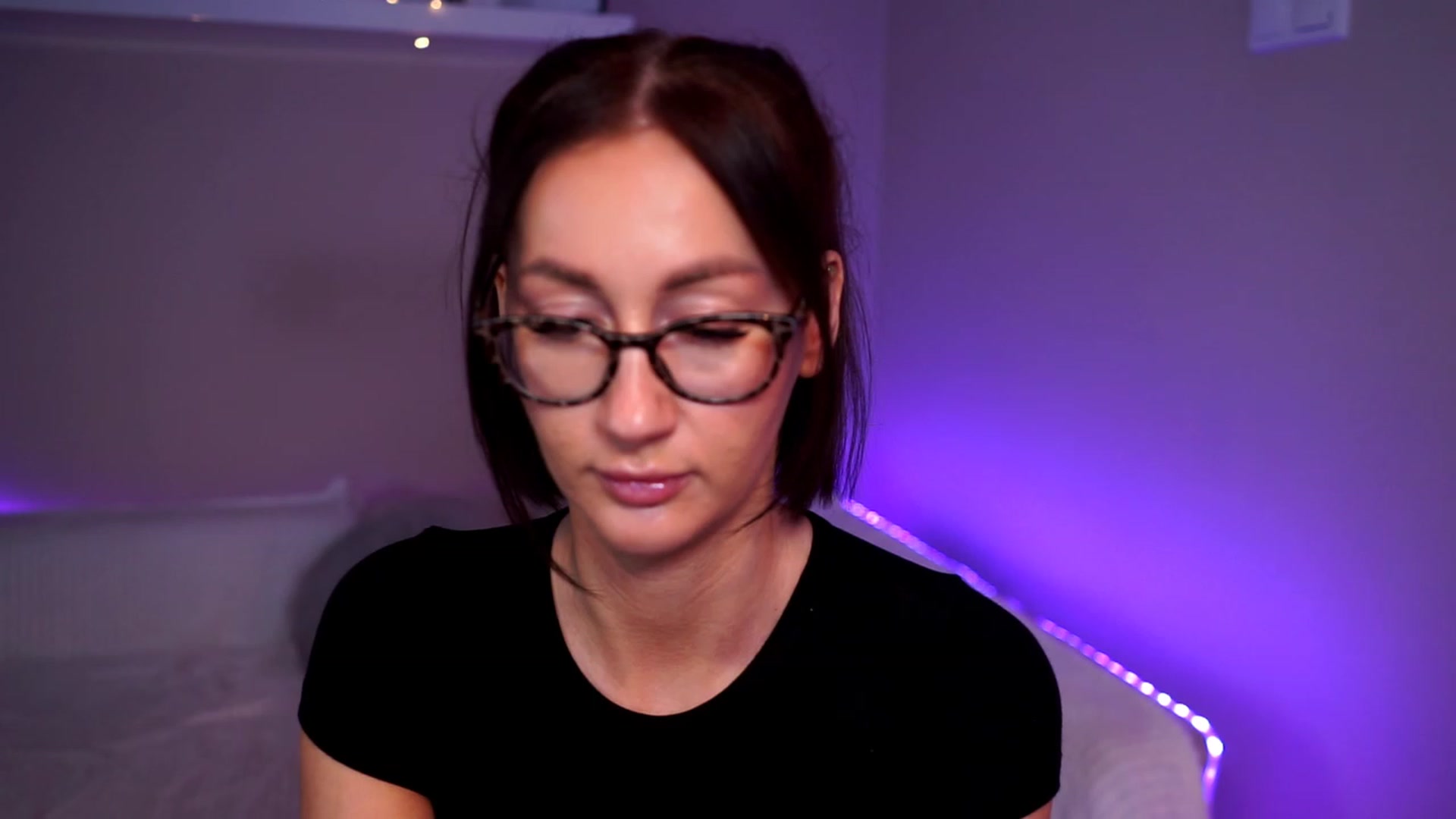 Gallery image thumbnail from Queen_Dasha's myfreecams stream on, 05/26/2023, 19:57 image 12 of 20