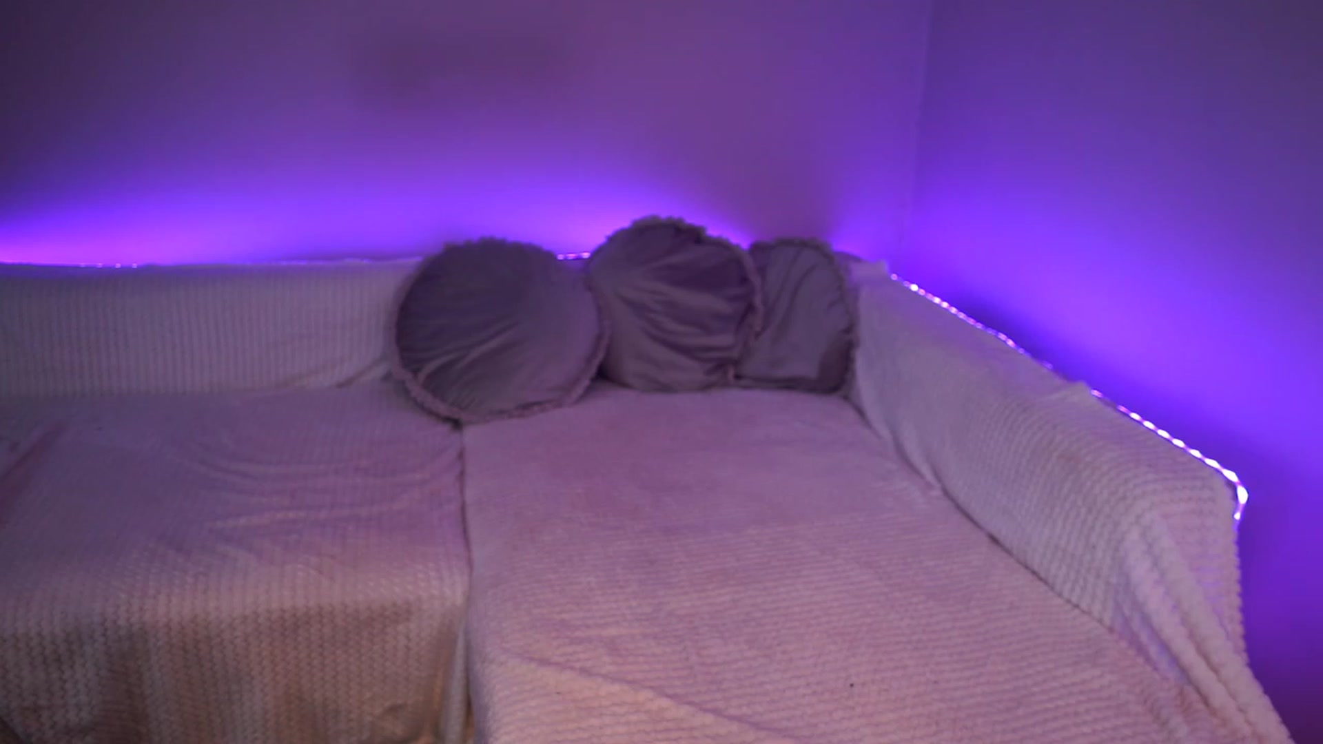 Gallery image thumbnail from Queen_Dasha's myfreecams stream on, 06/01/2023, 23:03 image 12 of 20