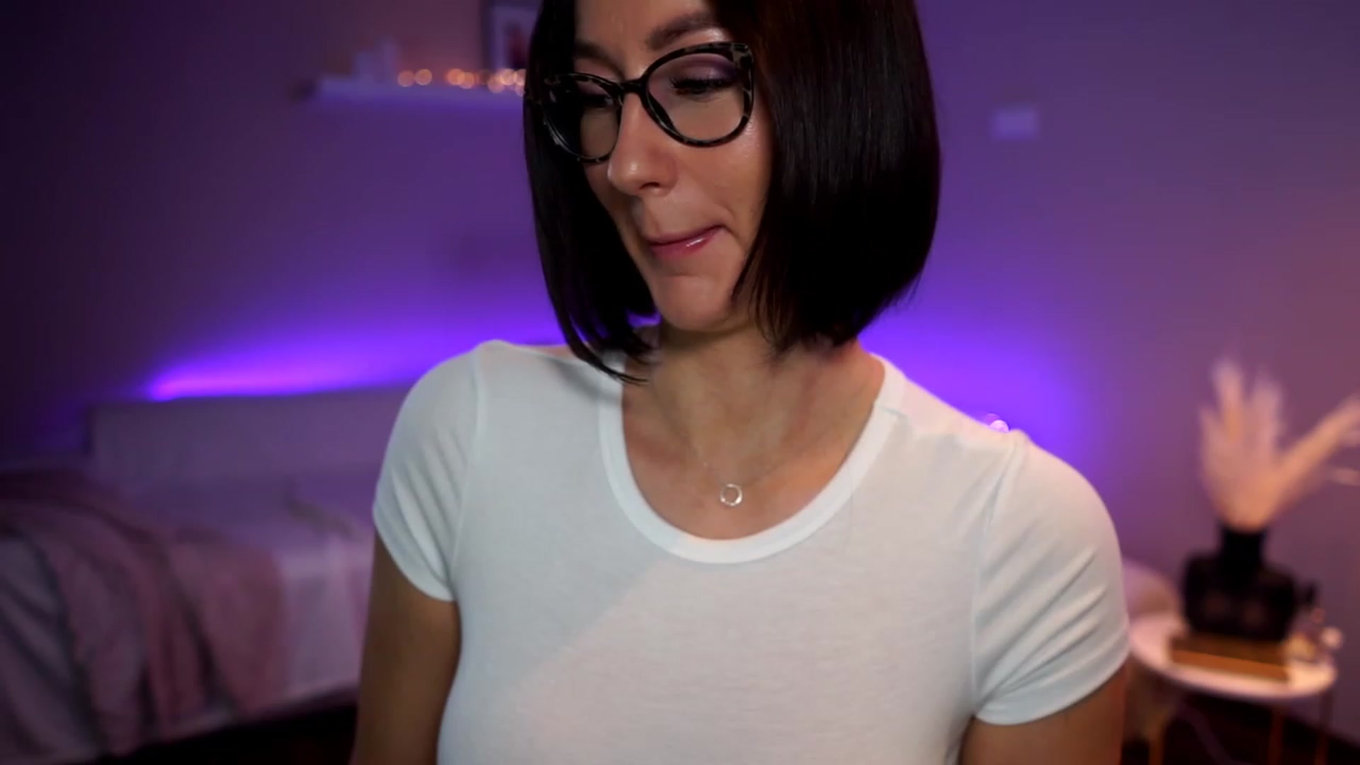 Gallery image thumbnail from Queen_Dasha's myfreecams stream on, 06/02/2023, 12:18 image 6 of 20
