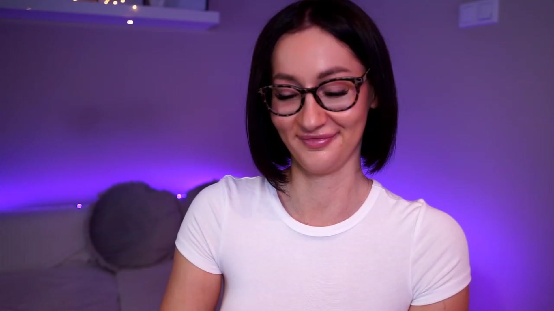 Gallery image thumbnail from Queen_Dasha's myfreecams stream on, 06/02/2023, 12:18 image 18 of 20