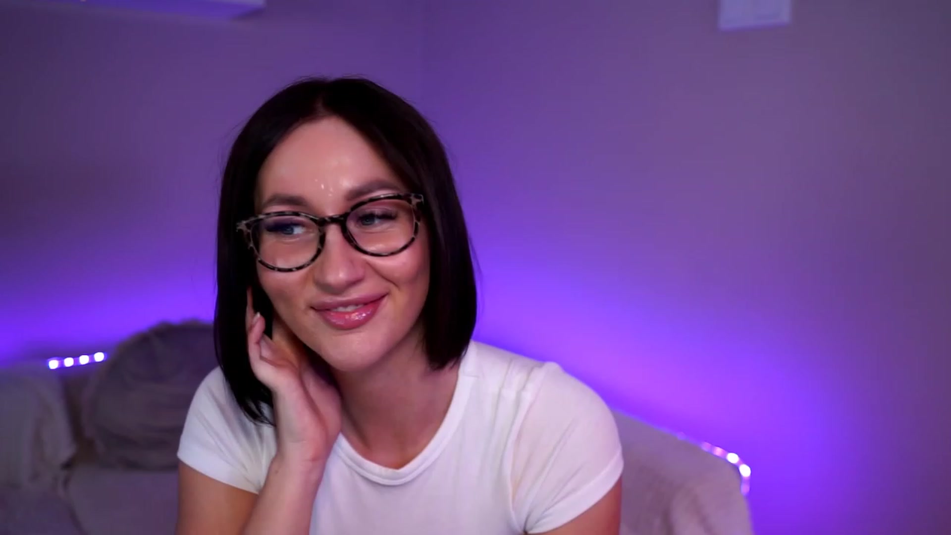 Gallery image thumbnail from Queen_Dasha's myfreecams stream on, 06/05/2023, 20:52 image 7 of 20