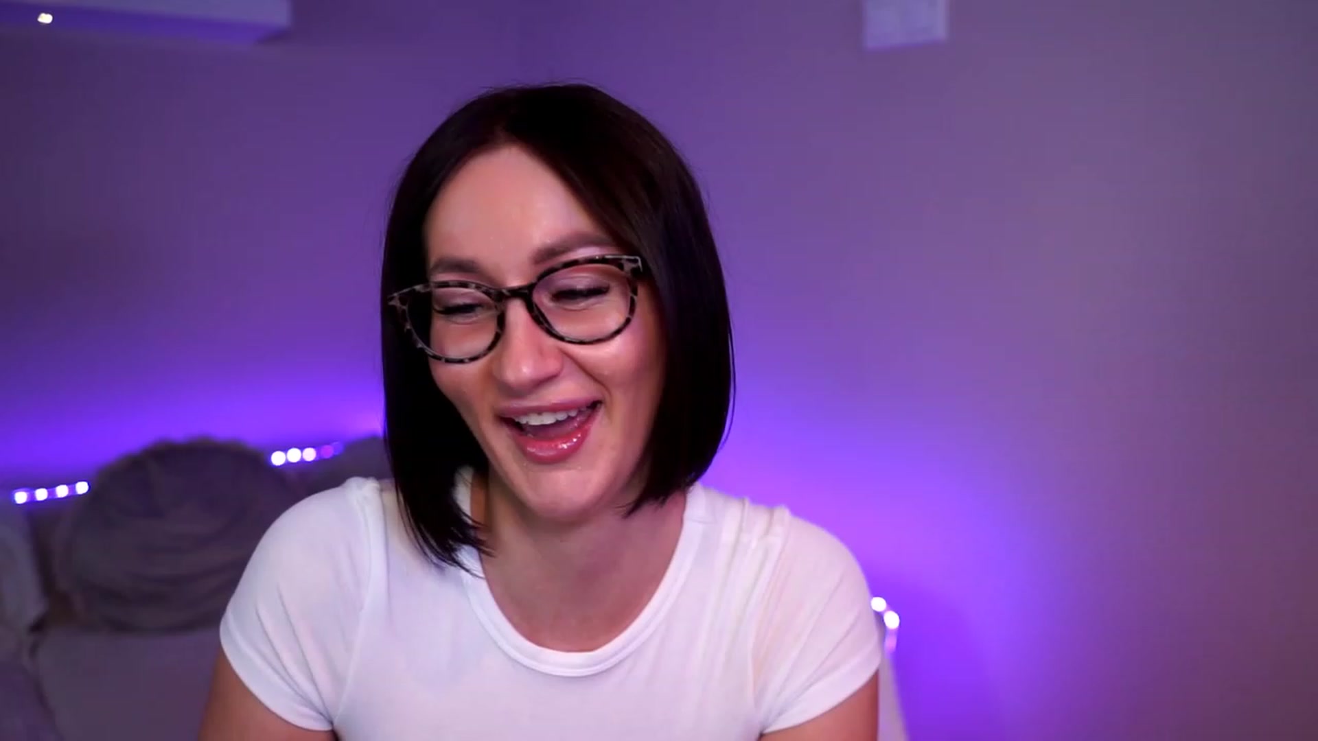 Gallery image thumbnail from Queen_Dasha's myfreecams stream on, 06/05/2023, 20:52 image 15 of 20