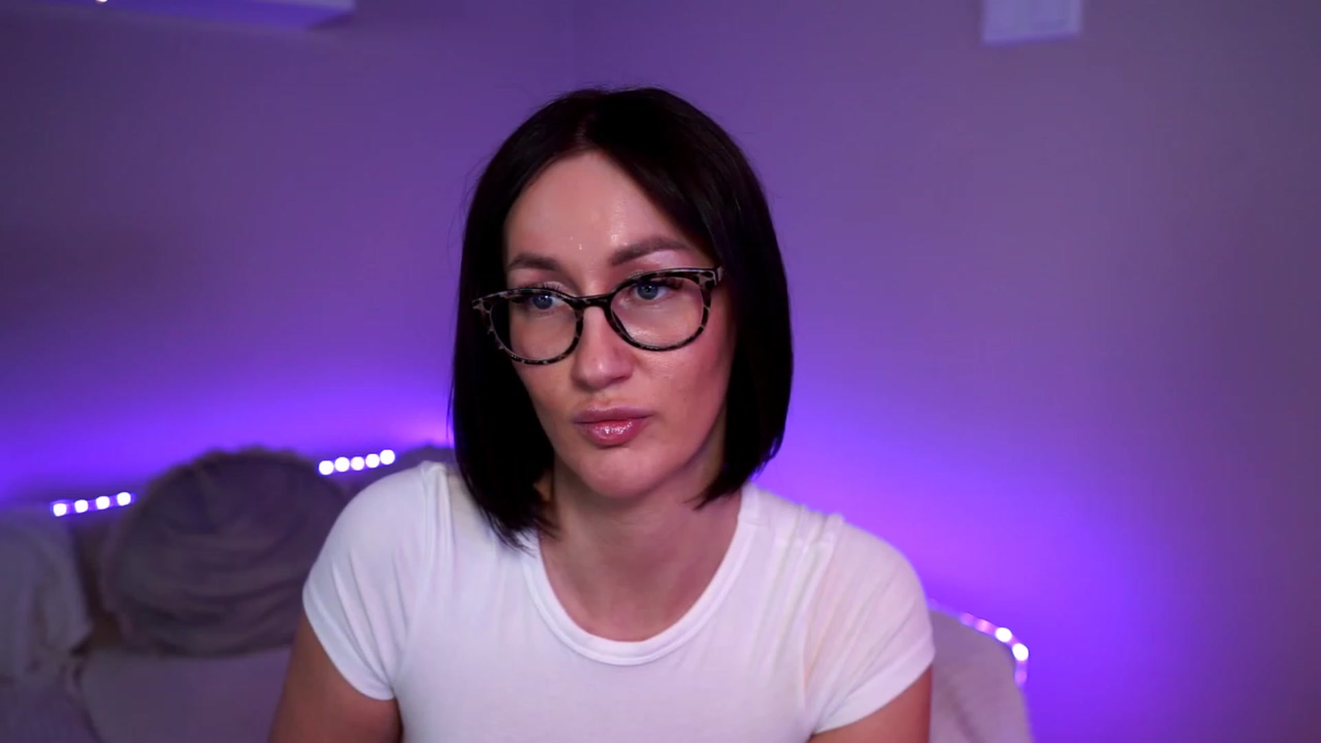 Gallery image thumbnail from Queen_Dasha's myfreecams stream on, 06/05/2023, 20:52 image 2 of 20
