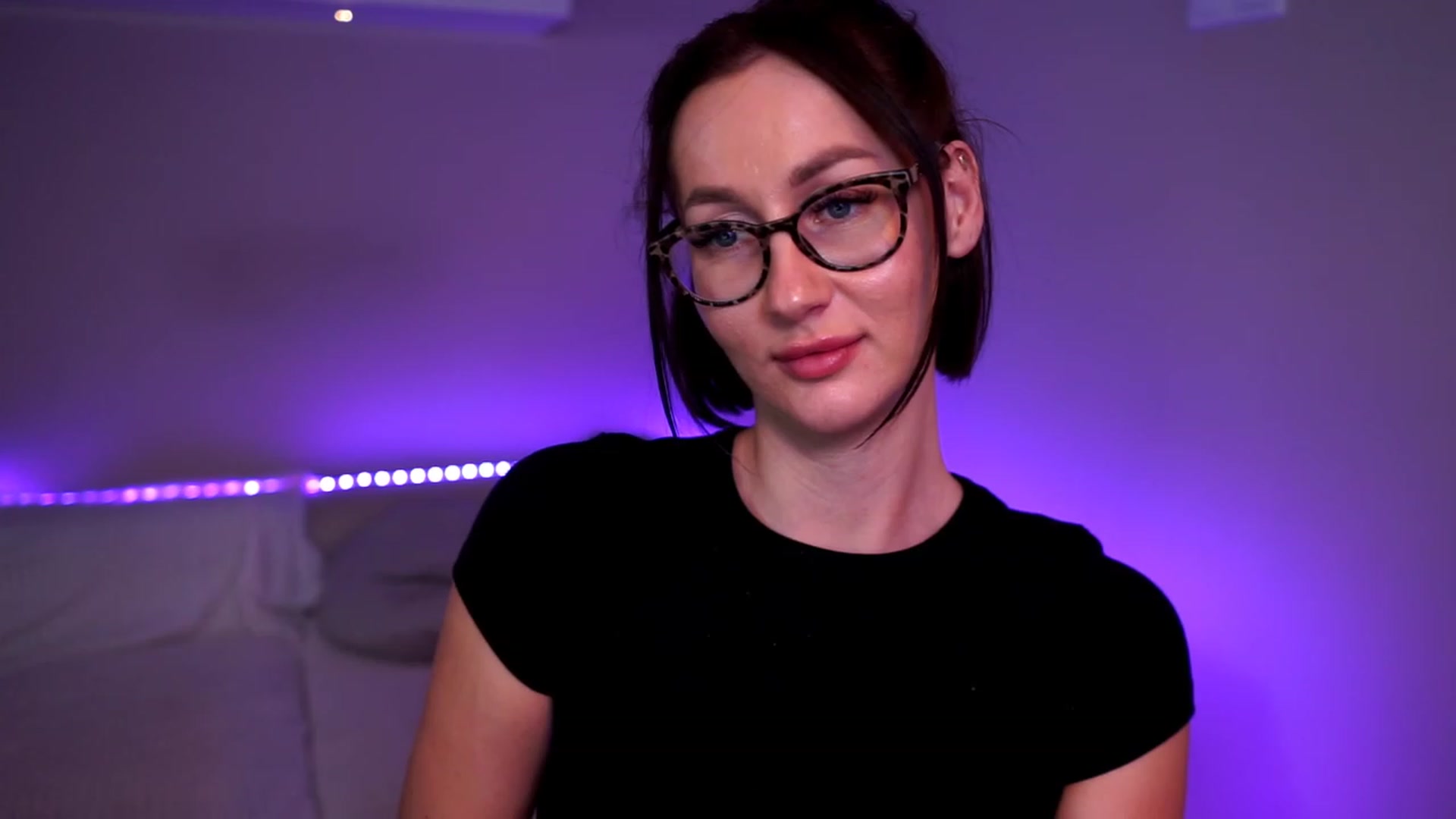 Gallery image thumbnail from Queen_Dasha's myfreecams stream on, 06/10/2023, 22:03 image 19 of 20