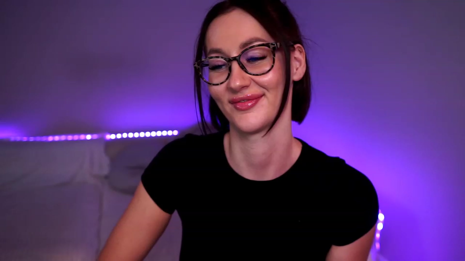 Gallery image thumbnail from Queen_Dasha's myfreecams stream on, 06/10/2023, 22:03 image 4 of 20