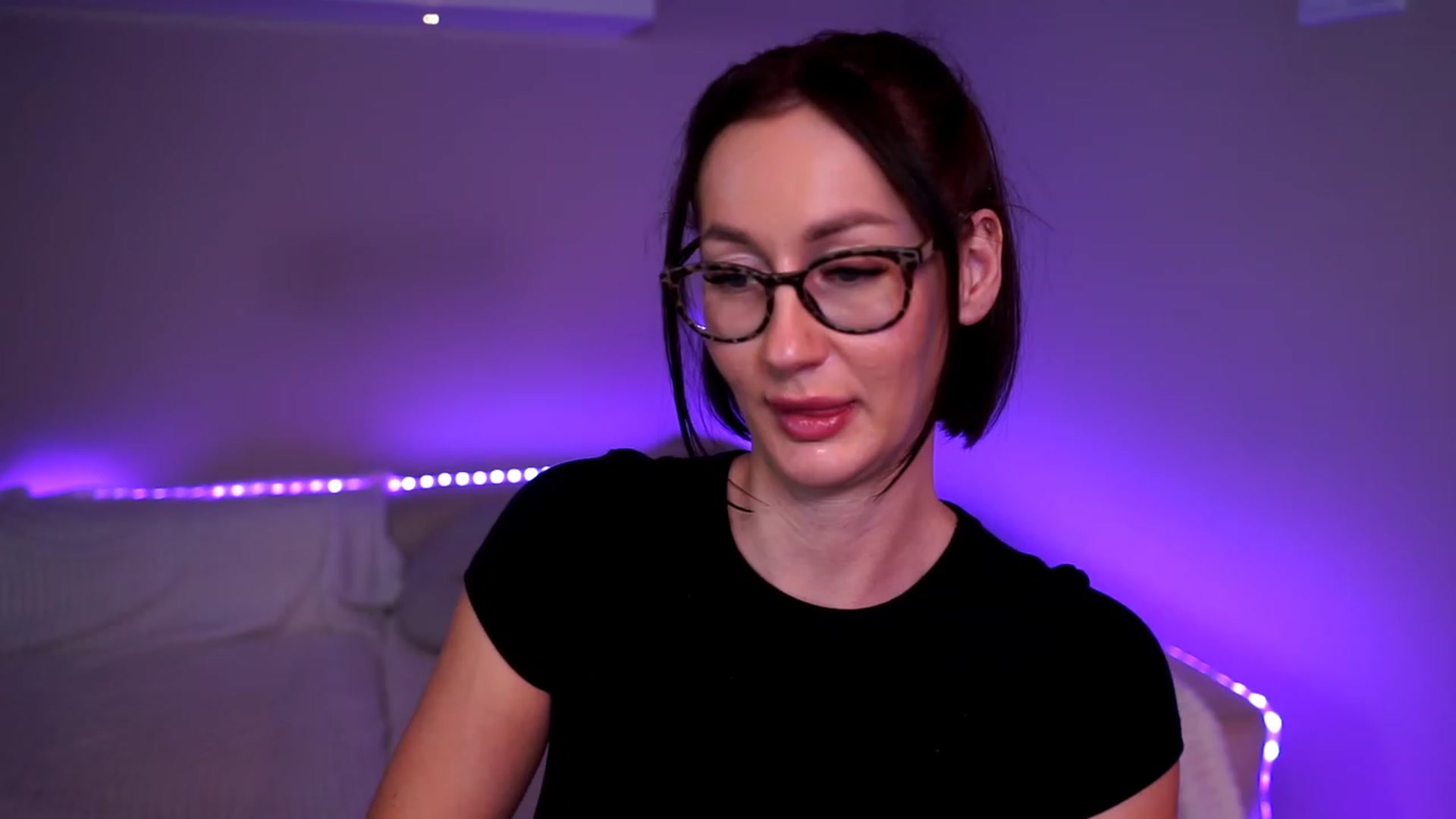 Gallery image thumbnail from Queen_Dasha's myfreecams stream on, 06/10/2023, 22:03 image 9 of 20