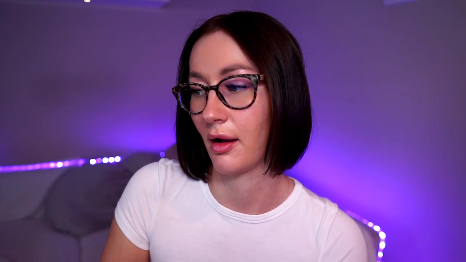 Gallery image thumbnail from Queen_Dasha's myfreecams stream on, 06/15/2023, 23:14 image 15 of 20