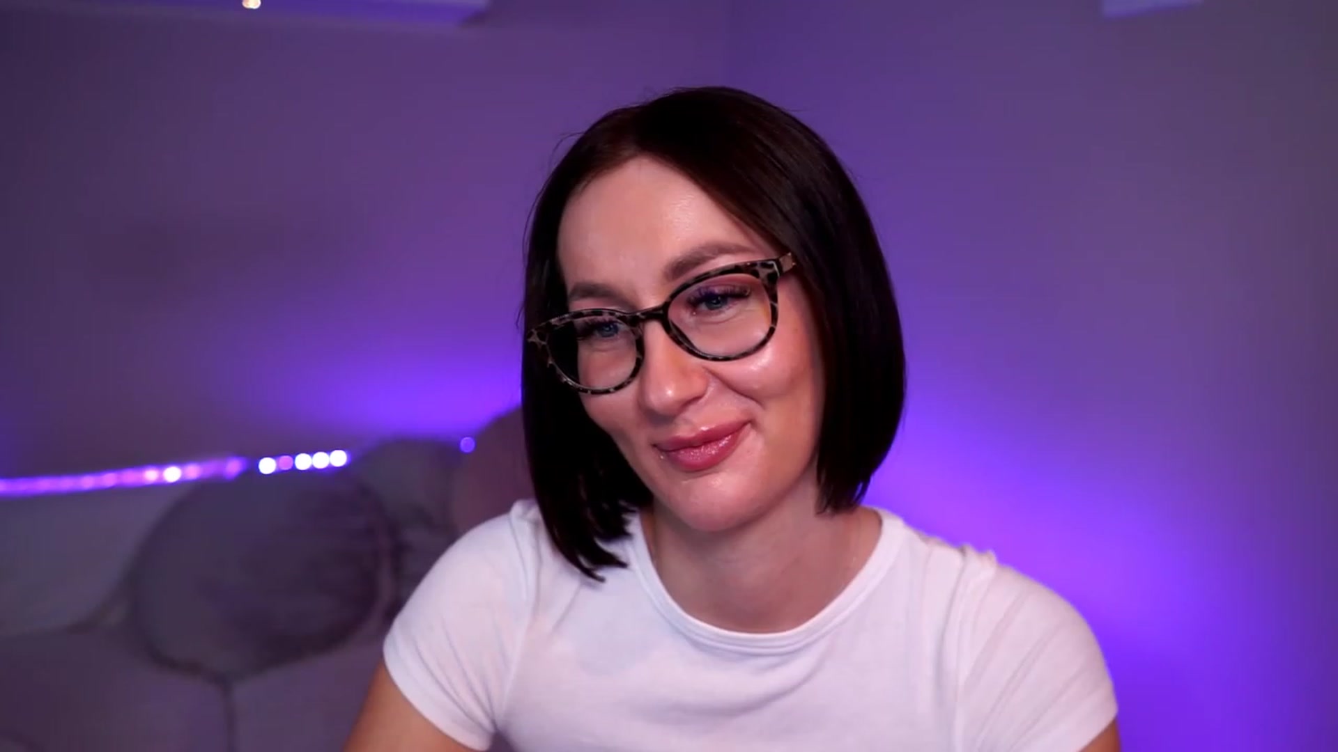 Gallery image thumbnail from Queen_Dasha's myfreecams stream on, 06/15/2023, 23:14 image 18 of 20
