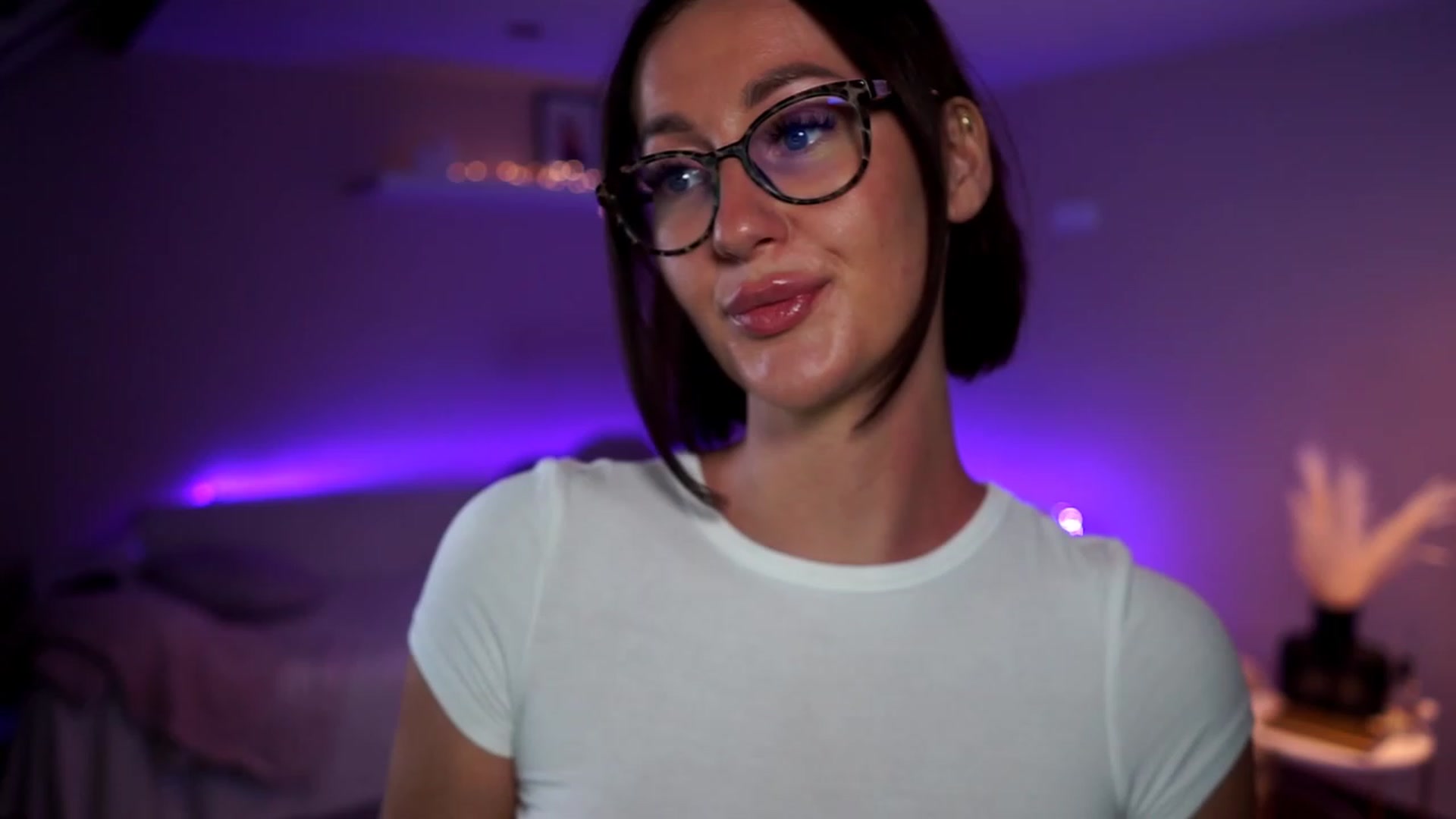Gallery image thumbnail from Queen_Dasha's myfreecams stream on, 06/19/2023, 17:19 image 11 of 20