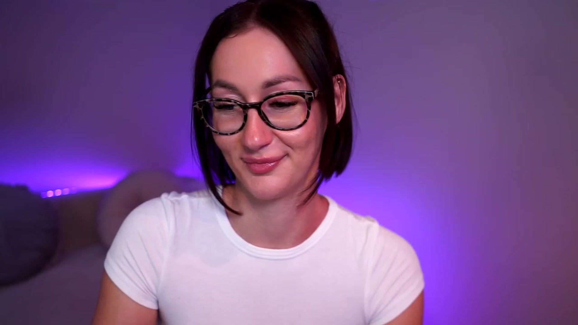 Gallery image thumbnail from Queen_Dasha's myfreecams stream on, 06/19/2023, 21:09 image 14 of 20