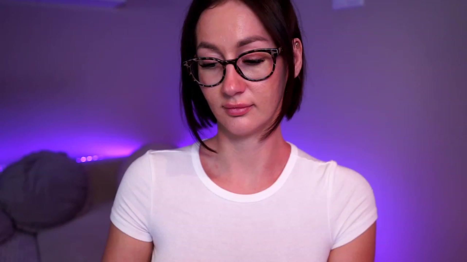 Gallery image thumbnail from Queen_Dasha's myfreecams stream on, 06/19/2023, 23:14 image 18 of 20