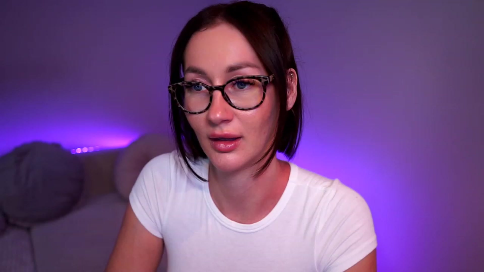 Gallery image thumbnail from Queen_Dasha's myfreecams stream on, 06/19/2023, 23:14 image 5 of 20