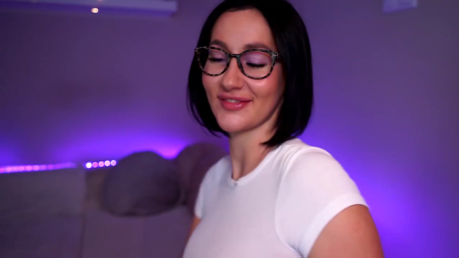 Gallery image thumbnail from Queen_Dasha's myfreecams stream on, 06/24/2023, 20:40 image 19 of 20