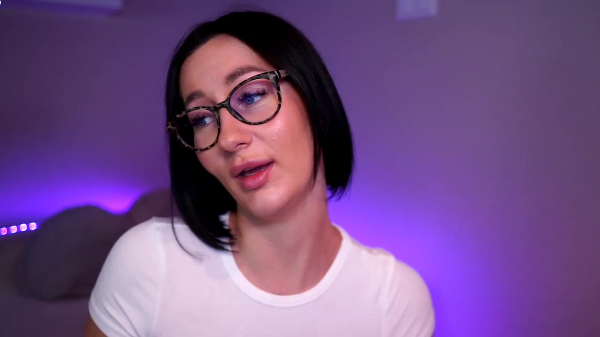 Gallery image thumbnail from Queen_Dasha's myfreecams stream on, 06/24/2023, 21:54 image 6 of 20
