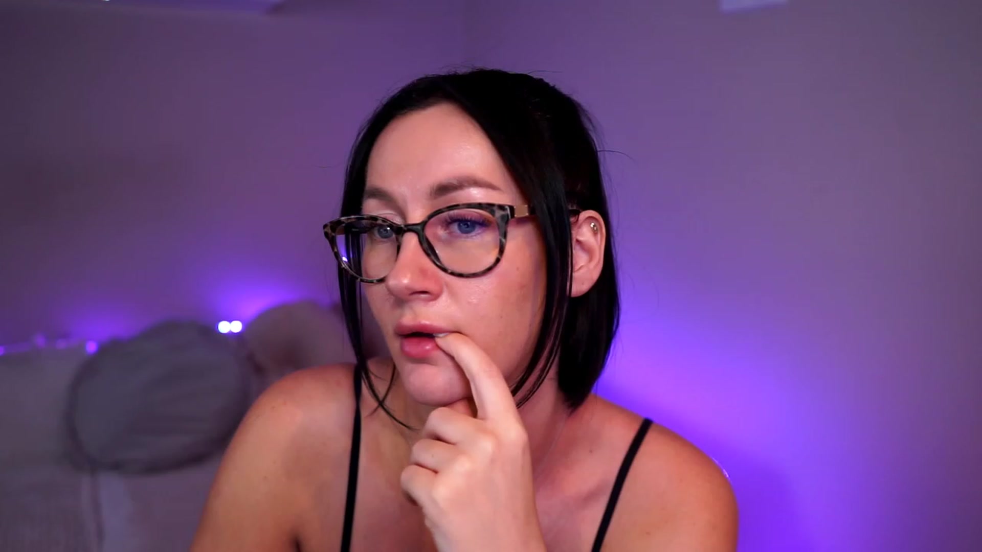 Gallery image thumbnail from Queen_Dasha's myfreecams stream on, 06/28/2023, 19:57 image 18 of 20