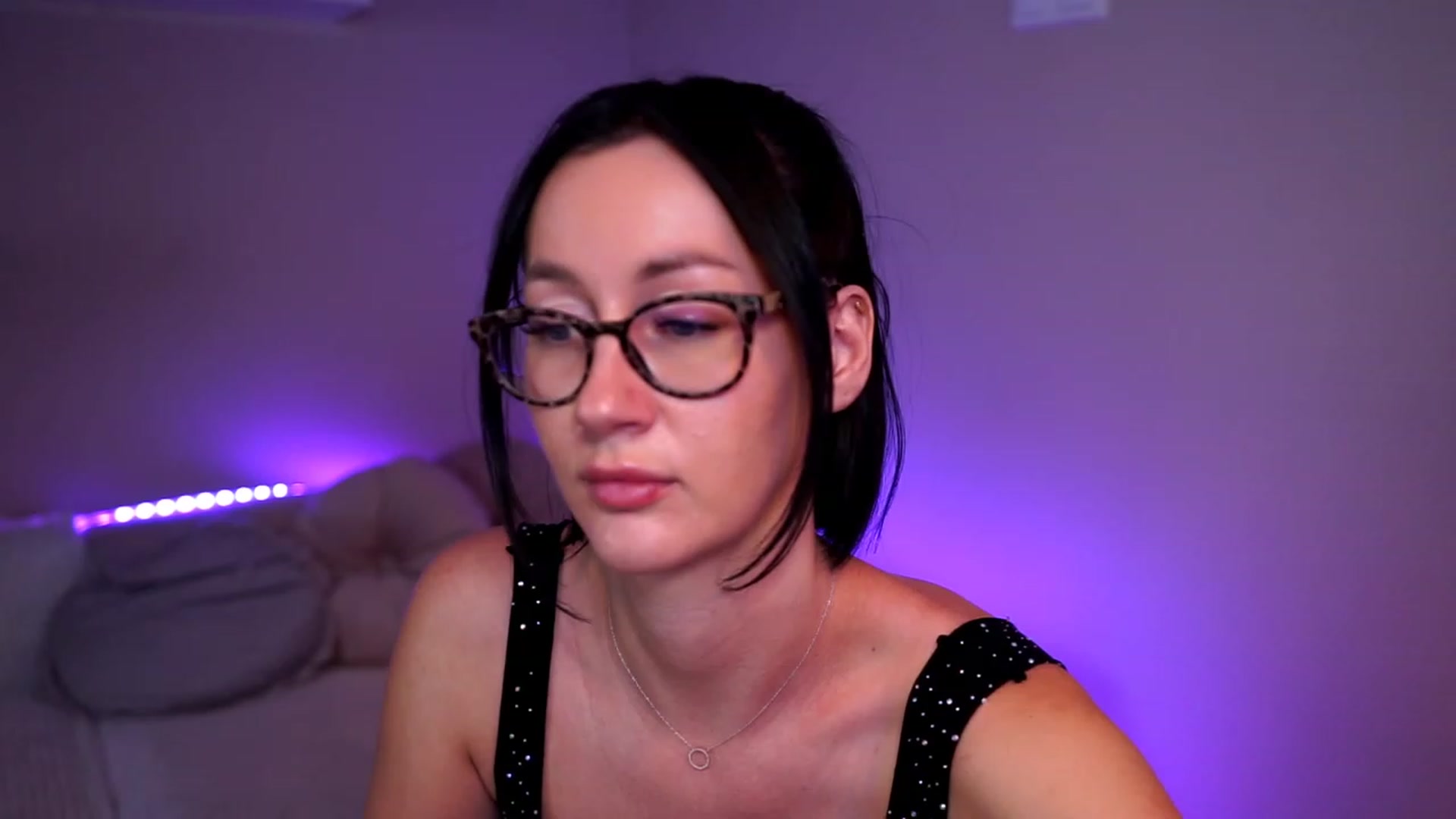 Gallery image thumbnail from Queen_Dasha's myfreecams stream on, 06/28/2023, 23:07 image 10 of 20