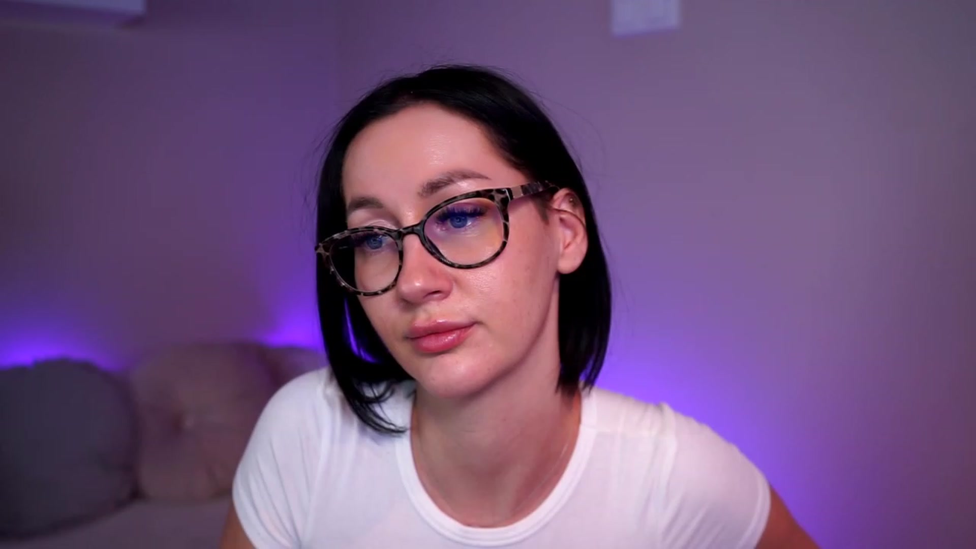 Gallery image thumbnail from Queen_Dasha's myfreecams stream on, 06/30/2023, 22:13 image 17 of 20