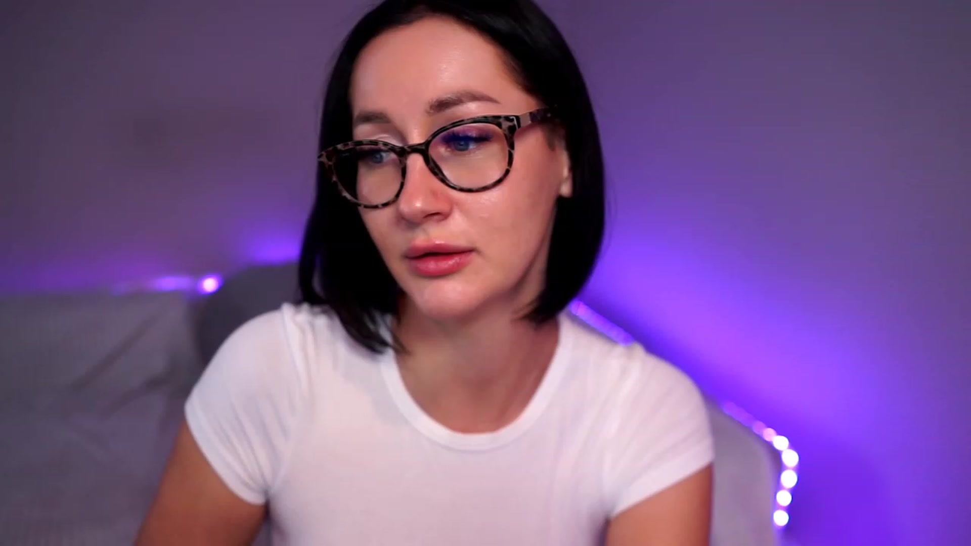 Gallery image thumbnail from Queen_Dasha's myfreecams stream on, 07/01/2023, 24:19 image 5 of 20