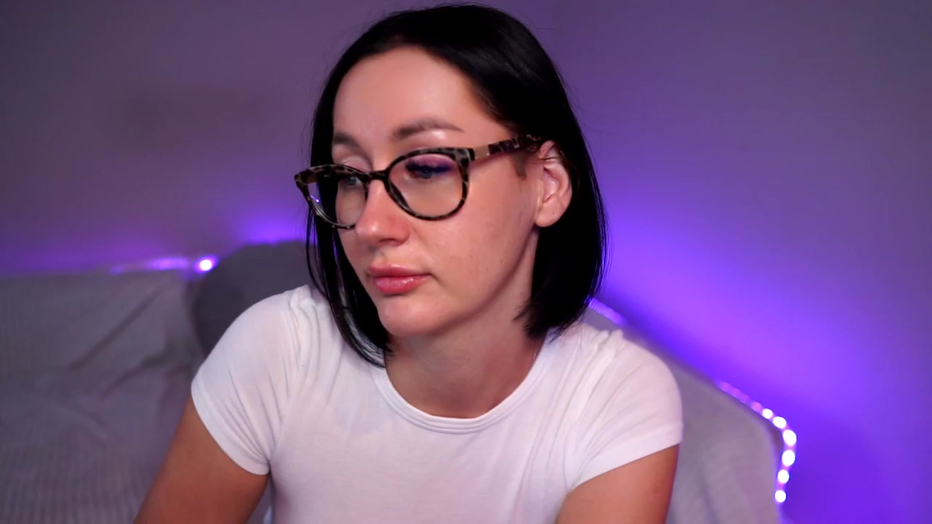 Gallery image thumbnail from Queen_Dasha's myfreecams stream on, 07/01/2023, 24:19 image 12 of 20