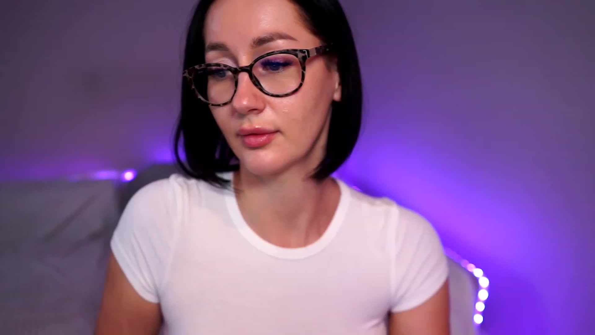 Gallery image thumbnail from Queen_Dasha's myfreecams stream on, 07/01/2023, 24:19 image 6 of 20