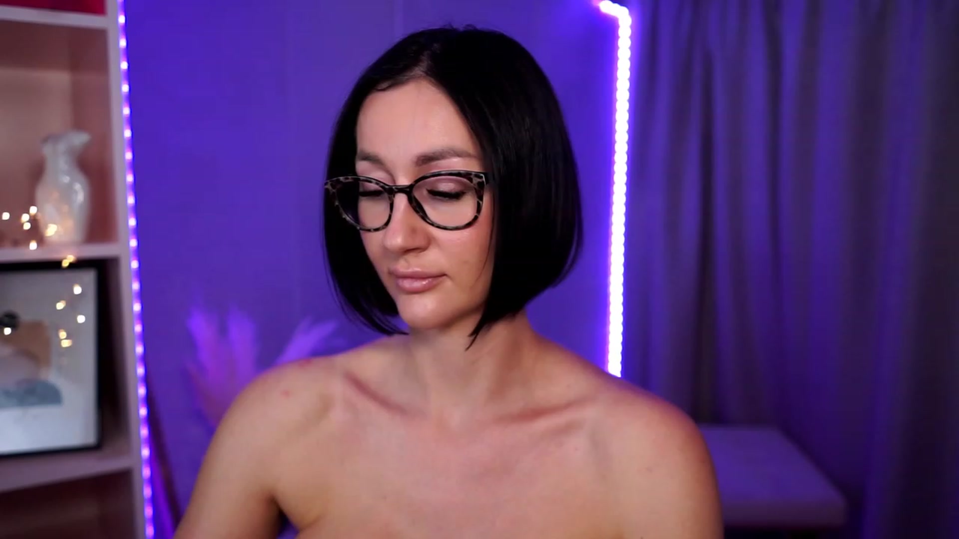 Gallery image thumbnail from Queen_Dasha's myfreecams stream on, 07/06/2023, 15:31 image 3 of 20
