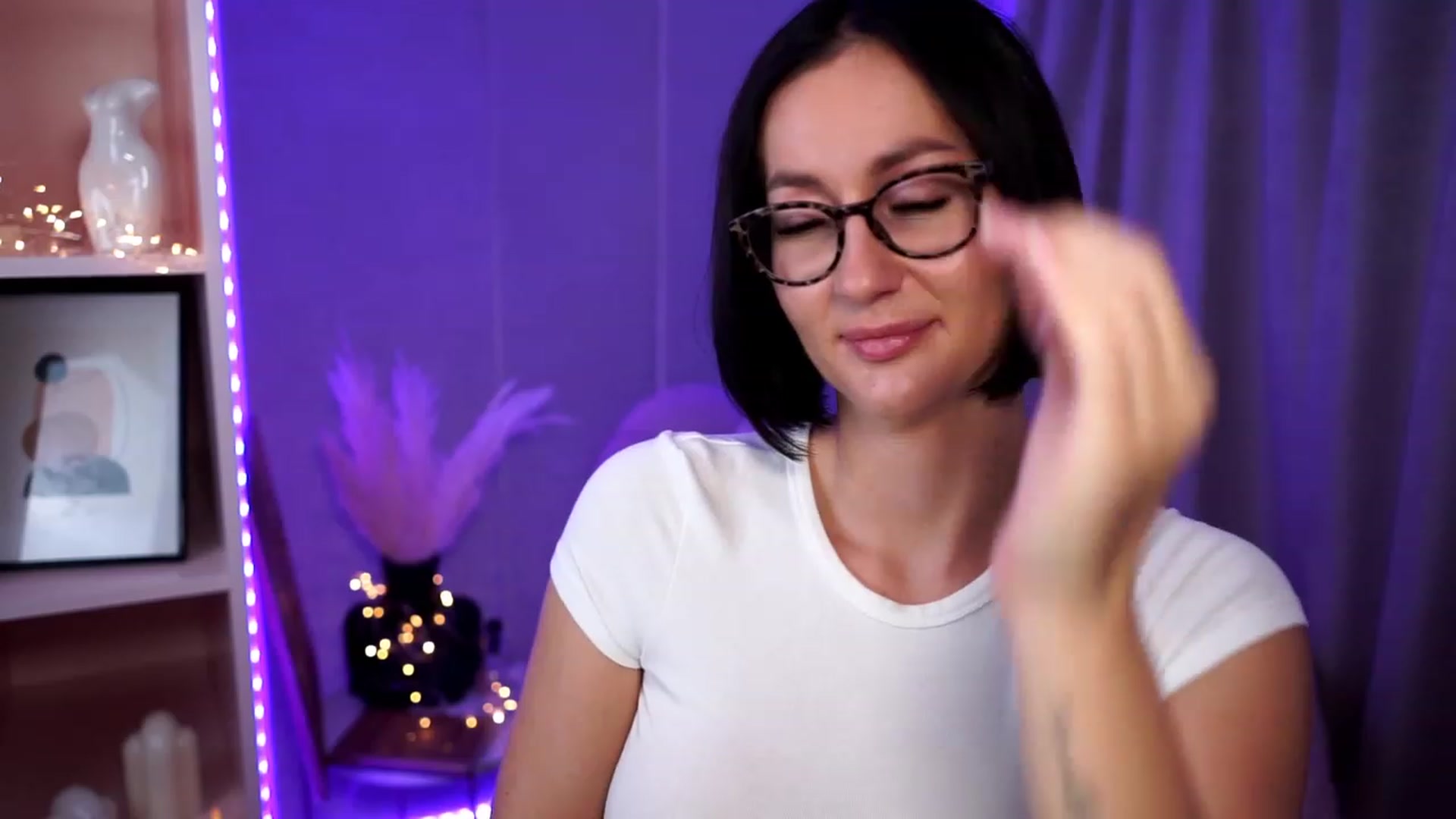 Gallery image thumbnail from Queen_Dasha's myfreecams stream on, 07/08/2023, 21:54 image 10 of 20