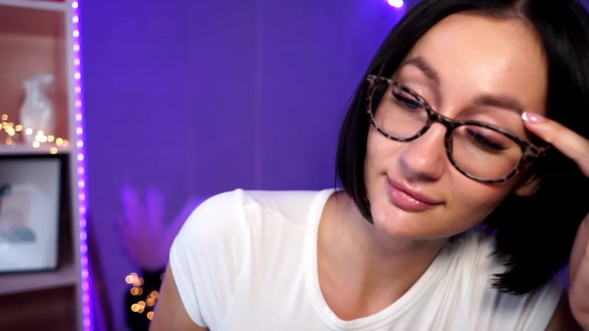 Gallery image thumbnail from Queen_Dasha's myfreecams stream on, 07/08/2023, 21:54 image 19 of 20
