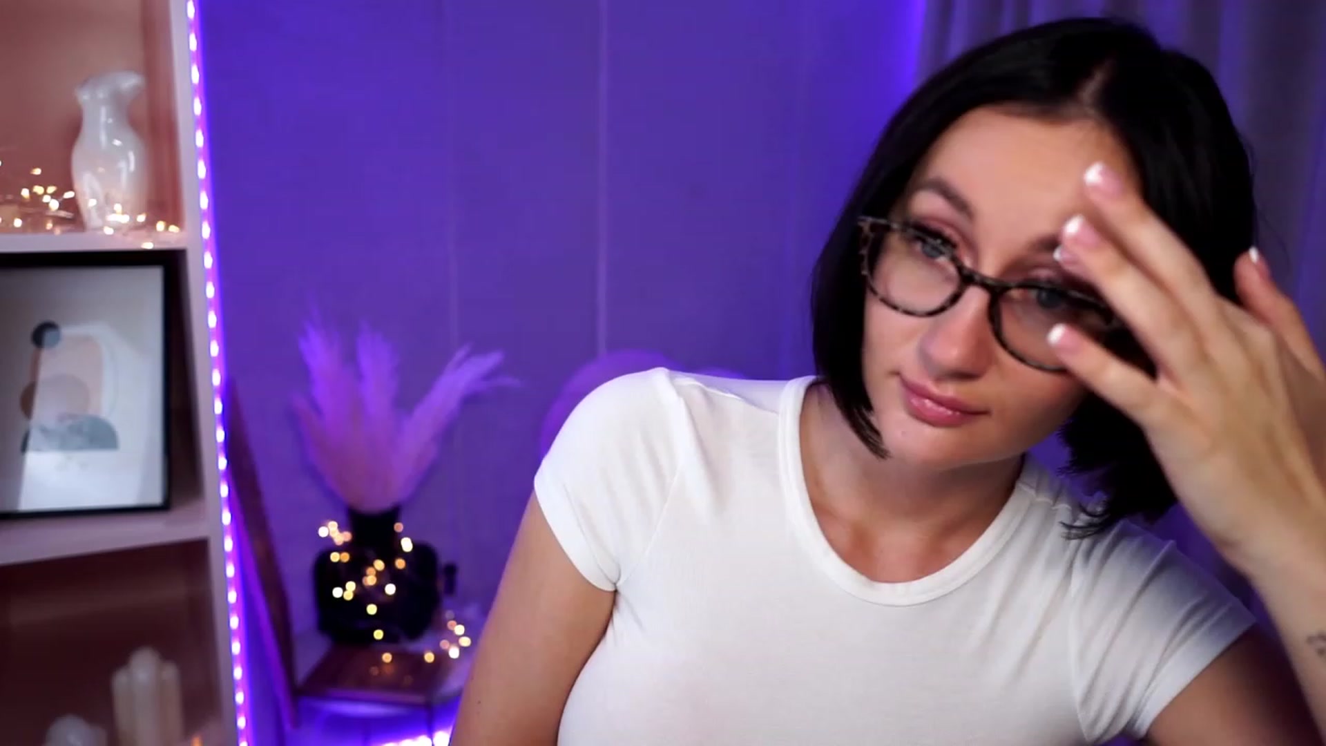 Gallery image thumbnail from Queen_Dasha's myfreecams stream on, 07/08/2023, 21:54 image 6 of 20