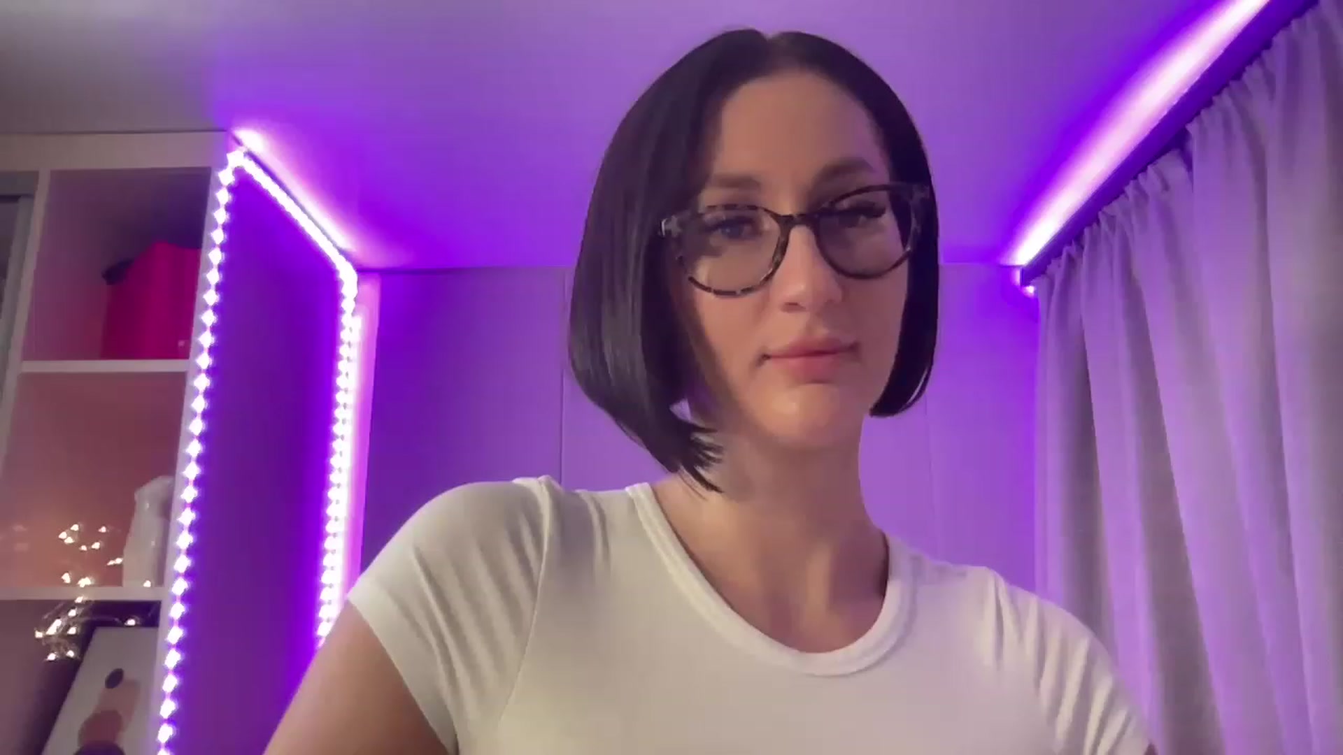 Gallery image thumbnail from Queen_Dasha's myfreecams stream on, 07/14/2023, 21:29 image 20 of 20