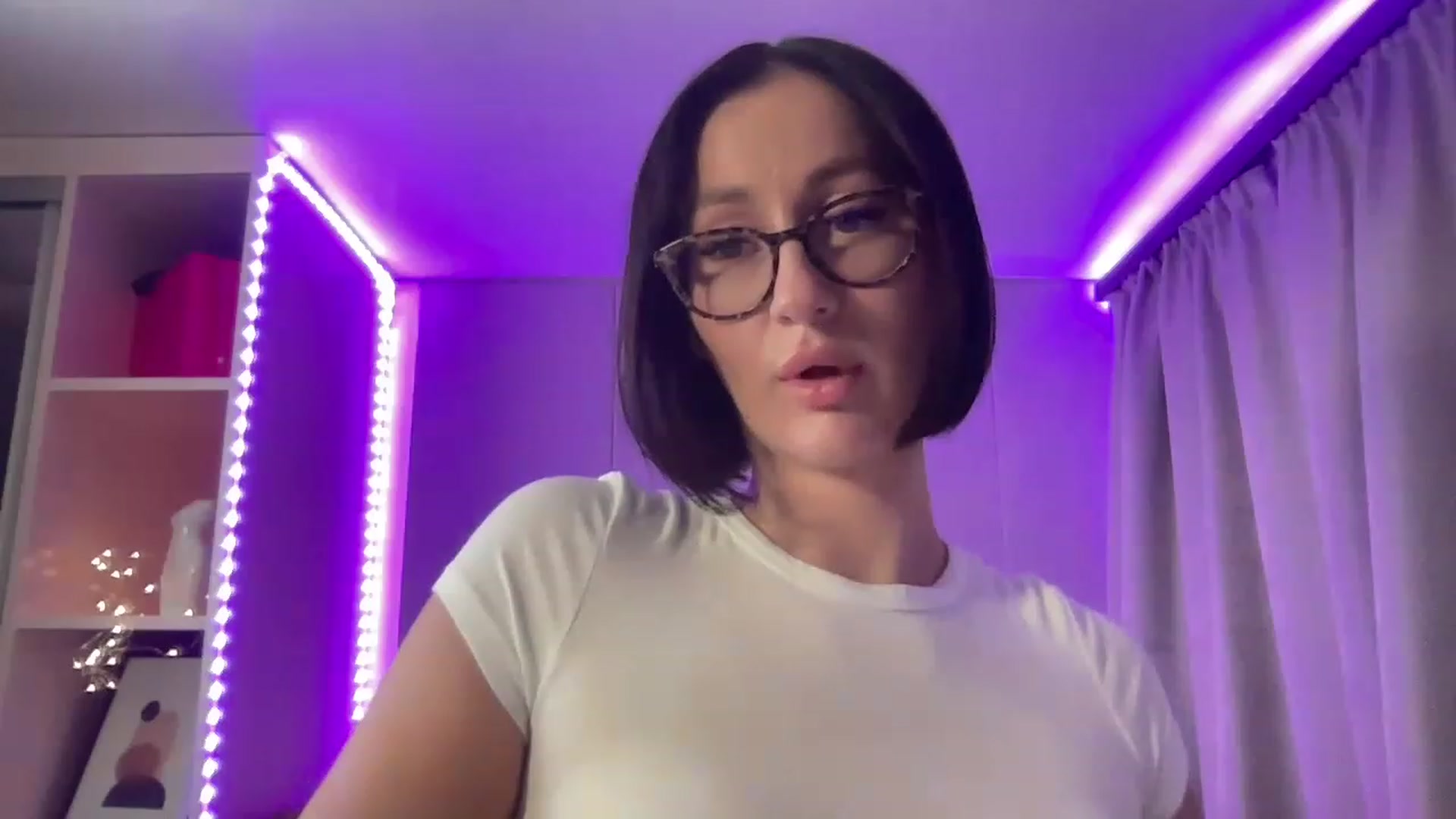 Gallery image thumbnail from Queen_Dasha's myfreecams stream on, 07/14/2023, 21:29 image 7 of 20