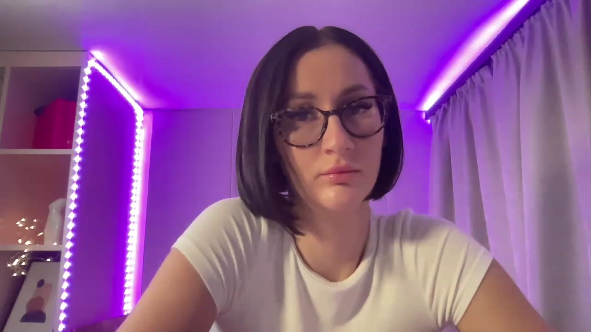 Gallery image thumbnail from Queen_Dasha's myfreecams stream on, 07/14/2023, 22:35 image 19 of 20