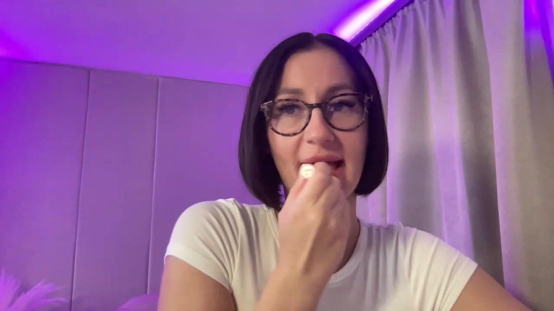 Gallery image thumbnail from Queen_Dasha's myfreecams stream on, 07/14/2023, 22:35 image 13 of 20