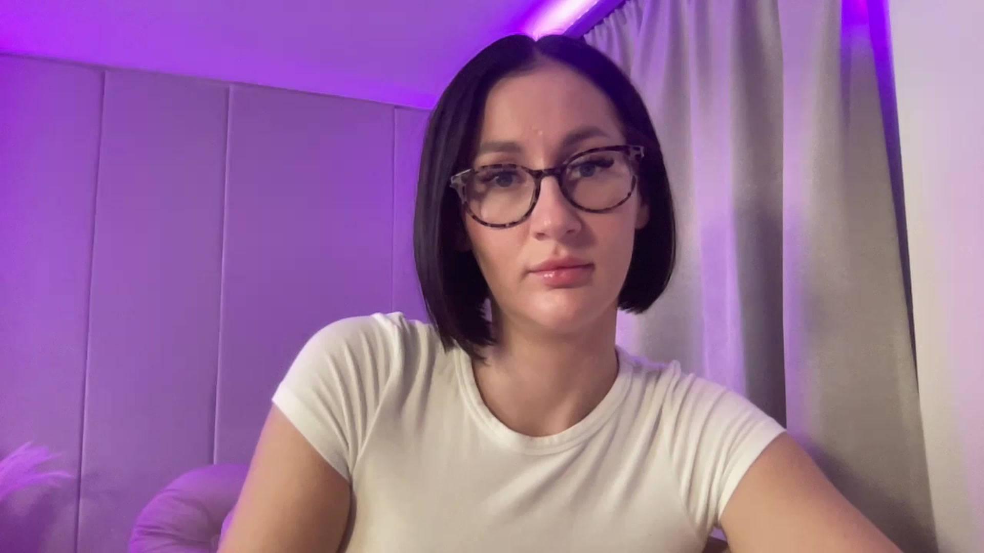 Gallery image thumbnail from Queen_Dasha's myfreecams stream on, 07/14/2023, 22:35 image 16 of 20