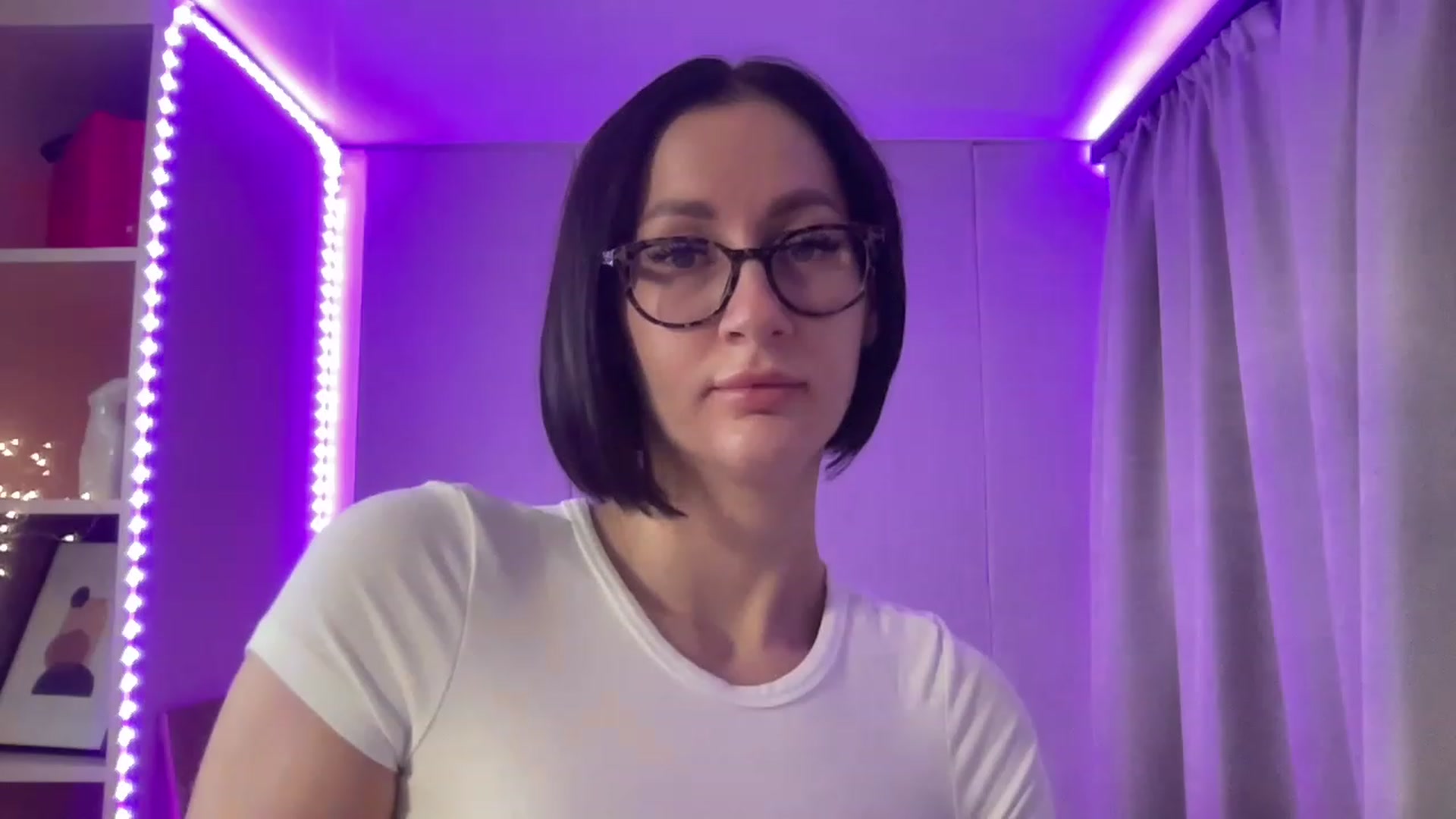 Gallery image thumbnail from Queen_Dasha's myfreecams stream on, 07/15/2023, 12:05 image 13 of 20