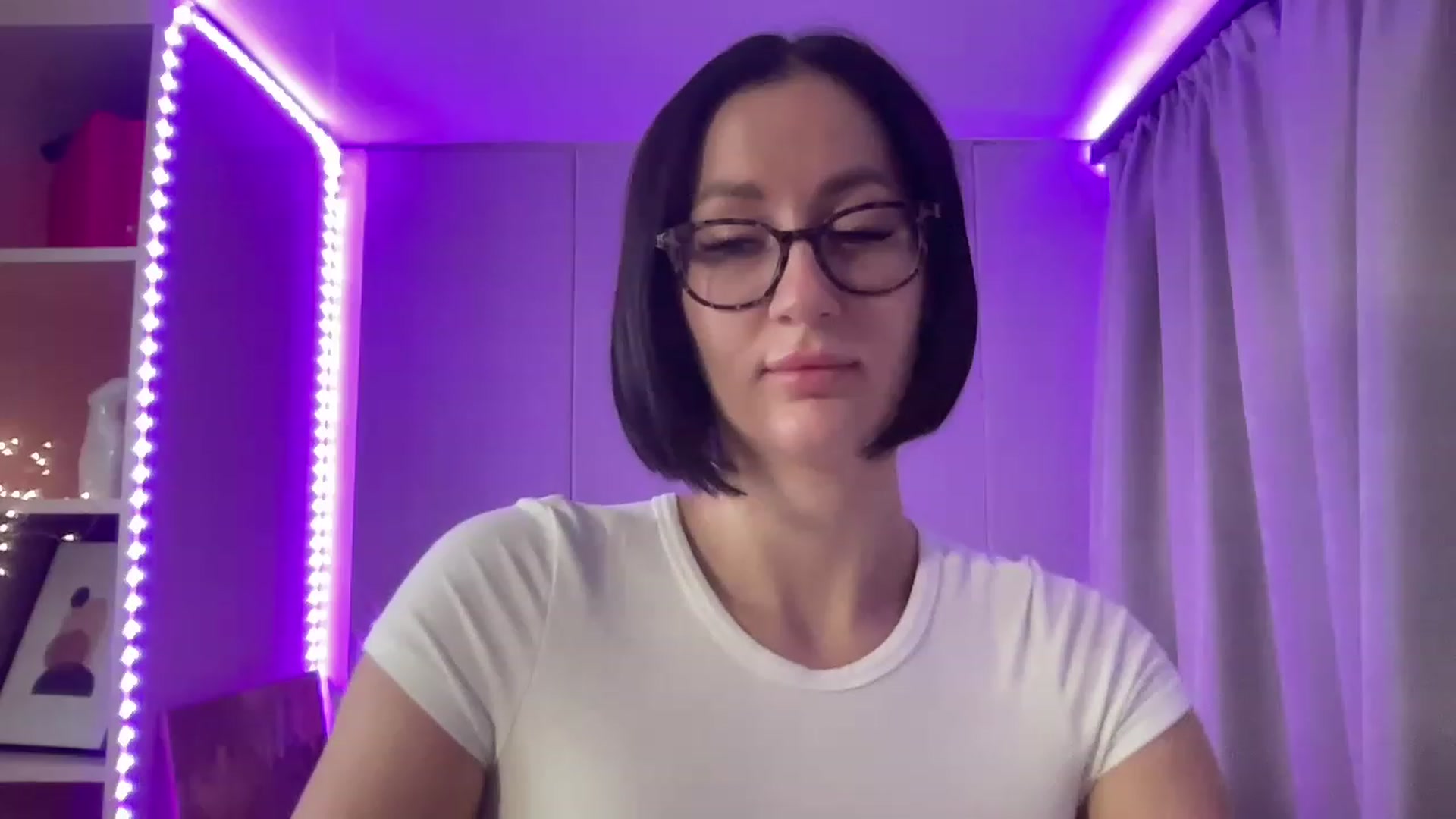 Gallery image thumbnail from Queen_Dasha's myfreecams stream on, 07/15/2023, 12:05 image 11 of 20