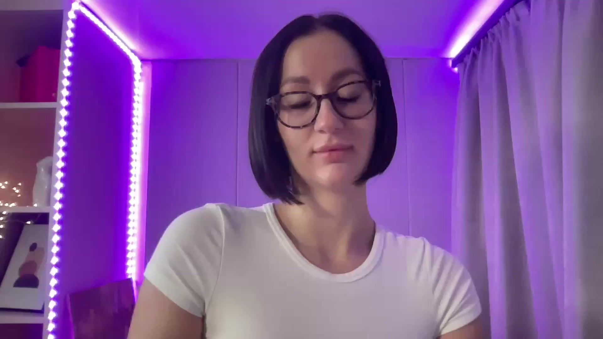 Gallery image thumbnail from Queen_Dasha's myfreecams stream on, 07/15/2023, 12:05 image 9 of 20