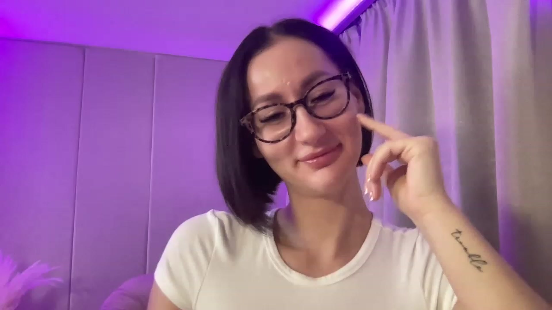 Gallery image thumbnail from Queen_Dasha's myfreecams stream on, 07/15/2023, 12:48 image 3 of 20