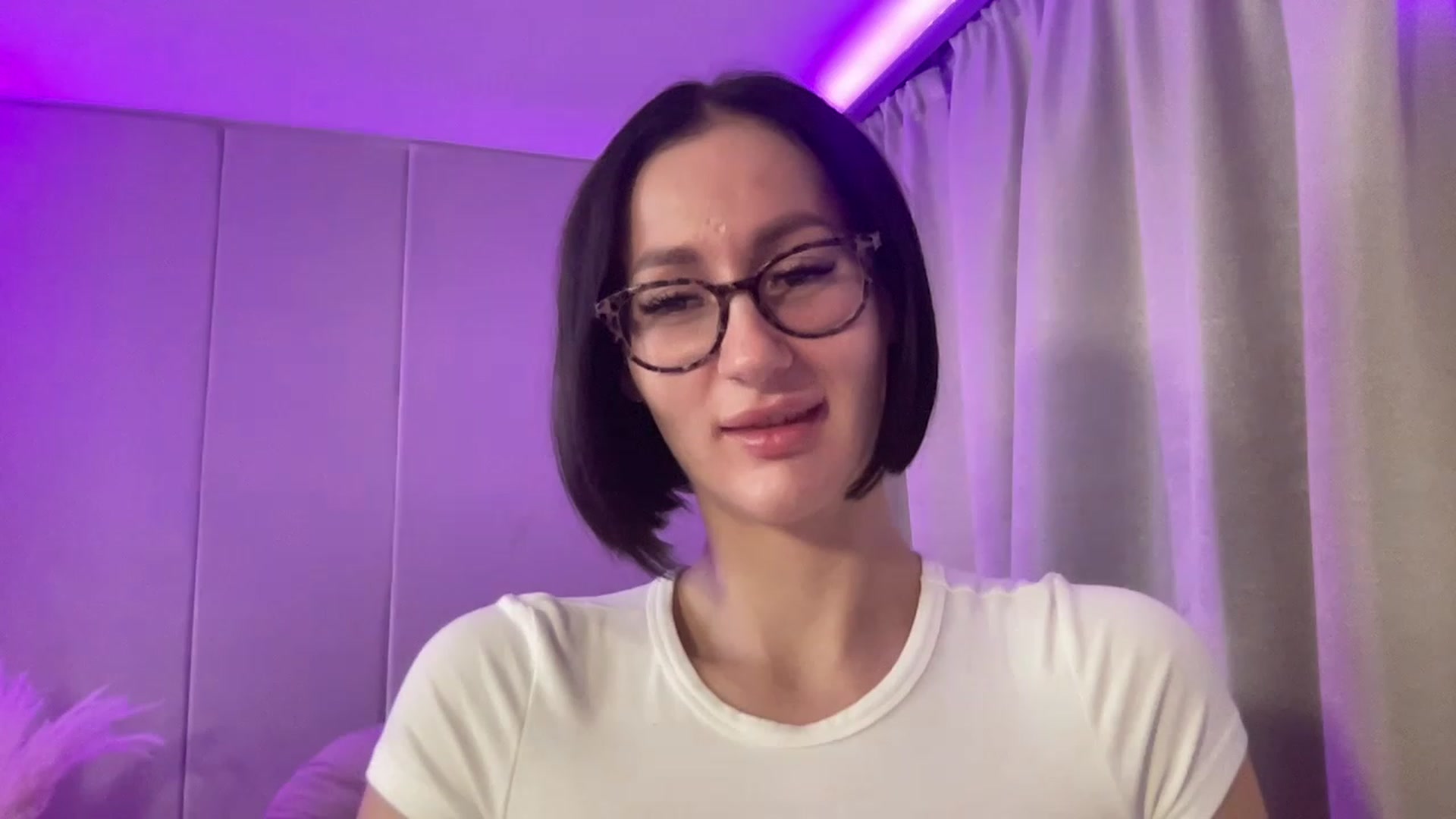 Gallery image thumbnail from Queen_Dasha's myfreecams stream on, 07/15/2023, 12:48 image 19 of 20