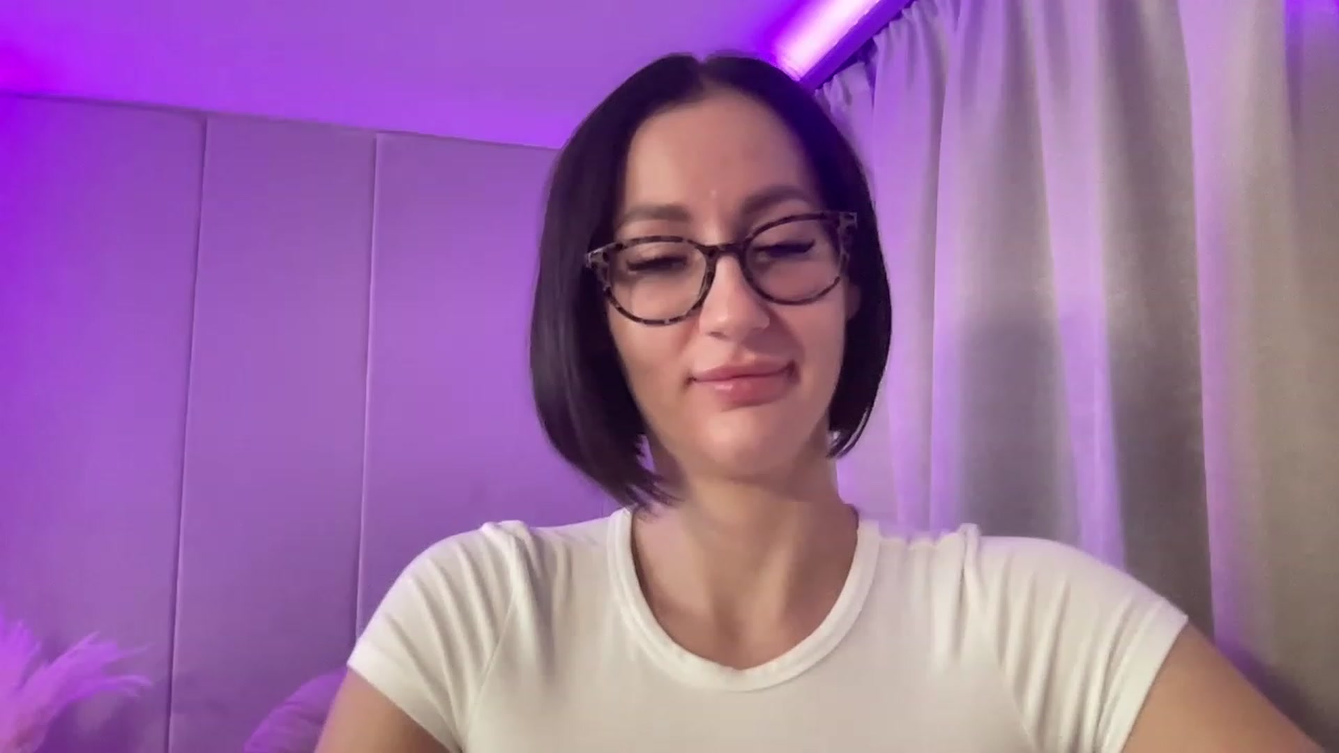 Gallery image thumbnail from Queen_Dasha's myfreecams stream on, 07/15/2023, 12:48 image 16 of 20