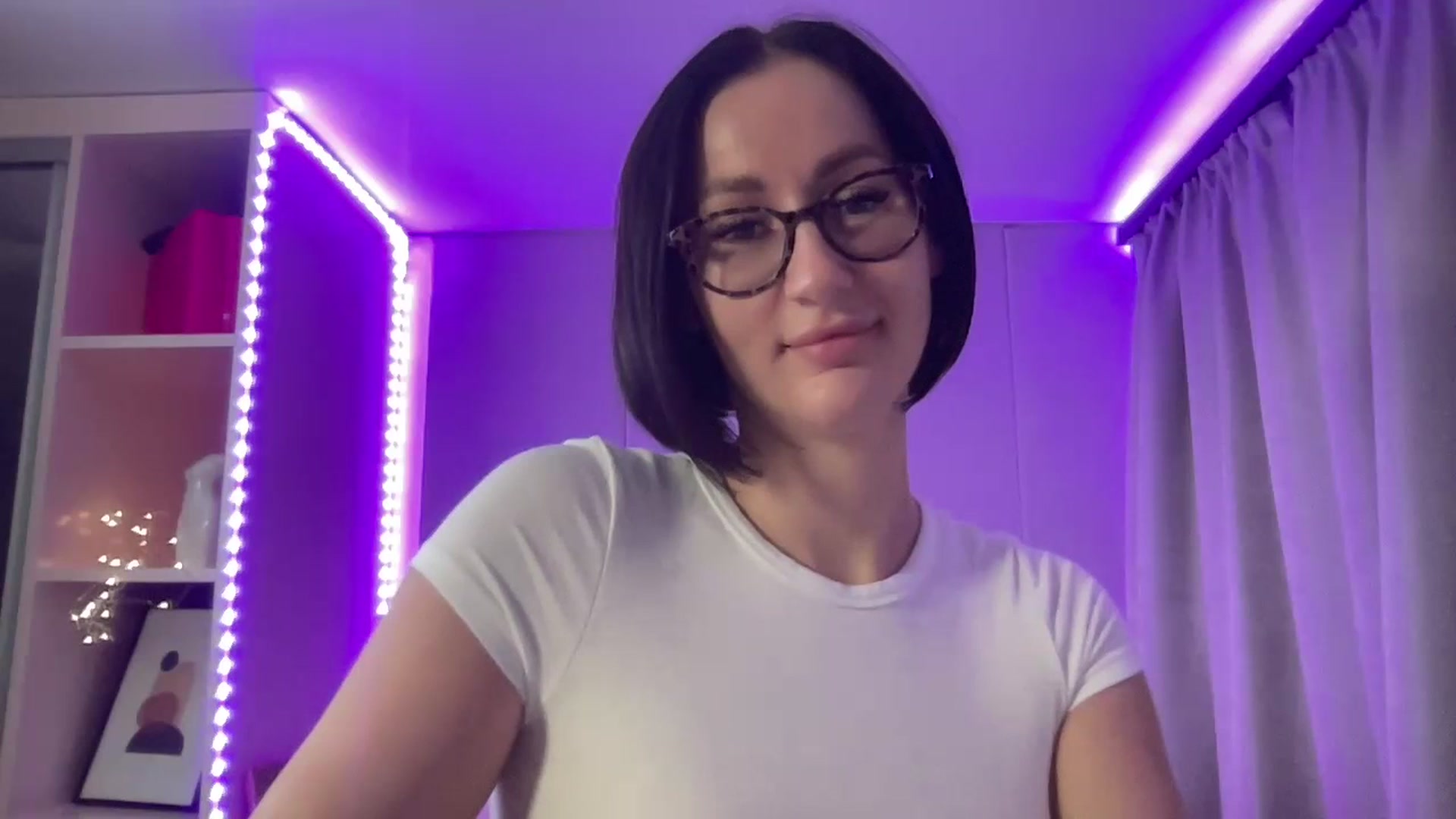 Gallery image thumbnail from Queen_Dasha's myfreecams stream on, 07/15/2023, 16:48 image 2 of 20